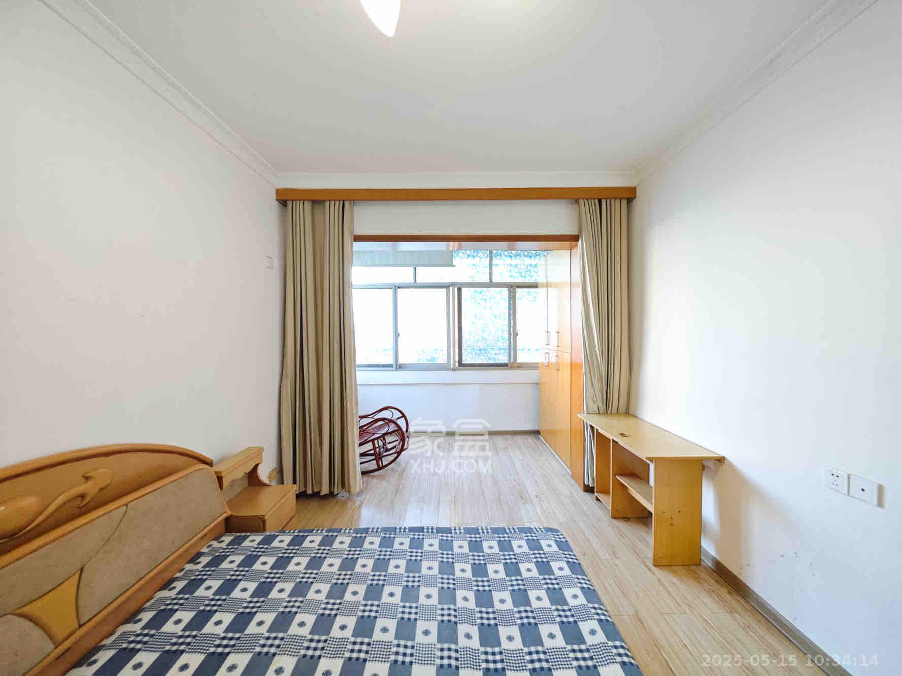 输变电局宿舍  1室2厅1卫    1200.0元/月 输变电局宿舍  1室2厅1卫    1200.0元/月室内图