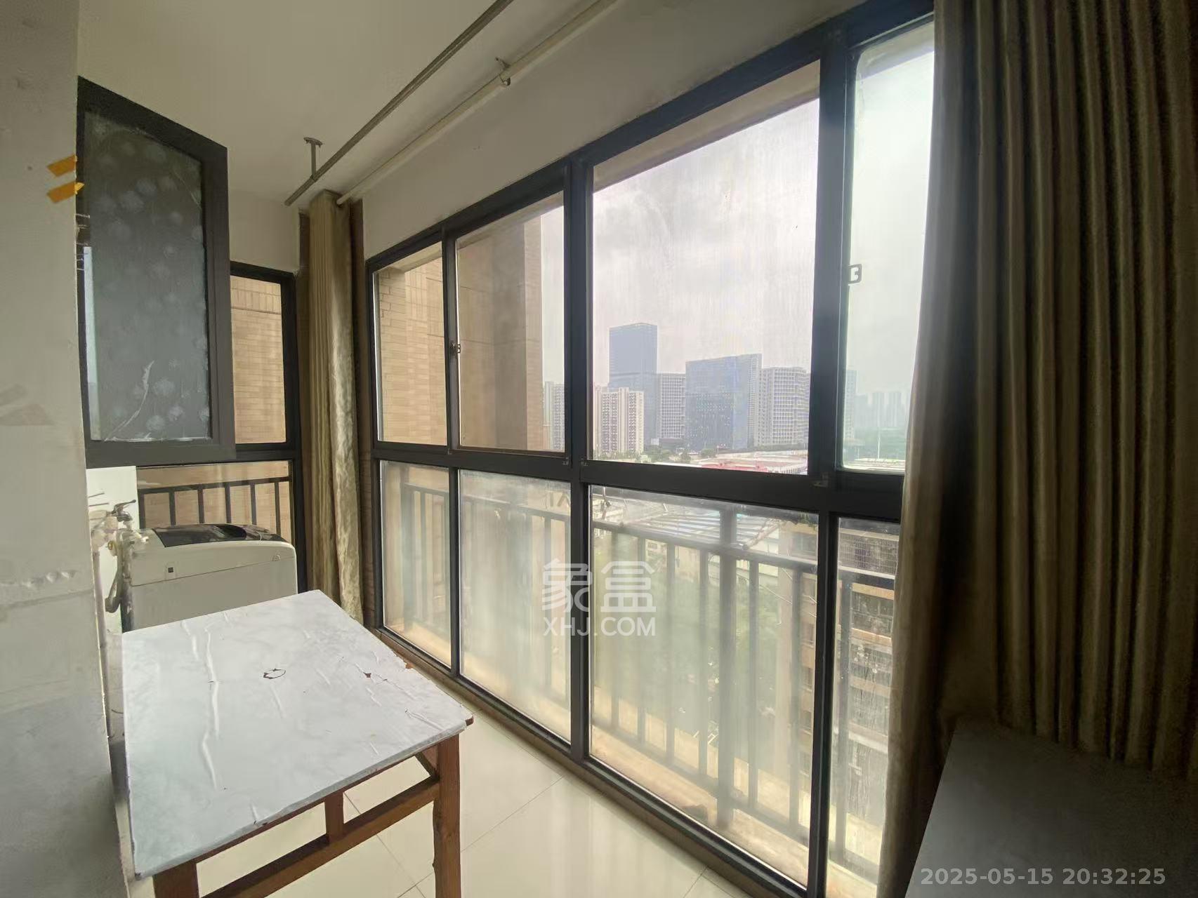 东岸梅园小区 2室1厅1卫 1100.0元/月 东岸梅园小区 2室1厅1卫 1100.0元/月室内图