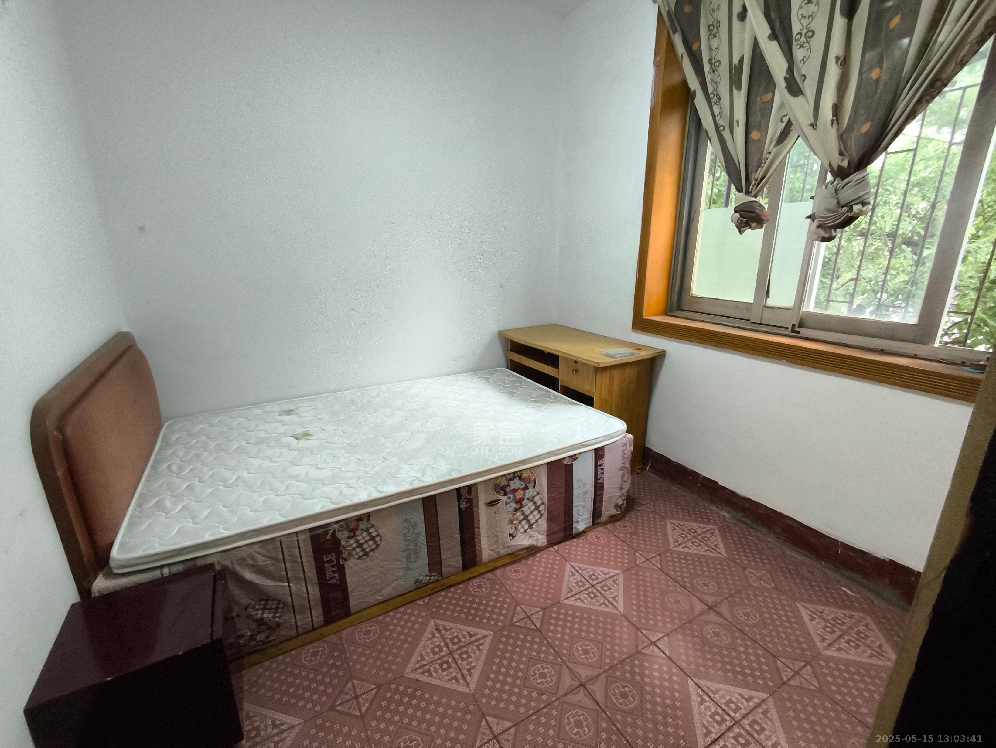 桂花二村 2室1厅1卫 1300.0元/月 桂花二村 2室1厅1卫 1300.0元/月室内图