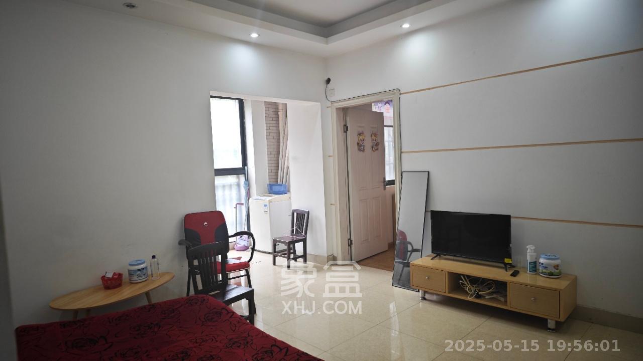 世纪桃花苑  1室1厅1卫    1600.0元/月室内图1