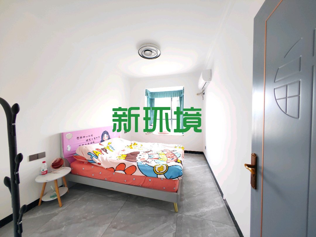 东方明珠  3室2厅1卫   75.00万客厅