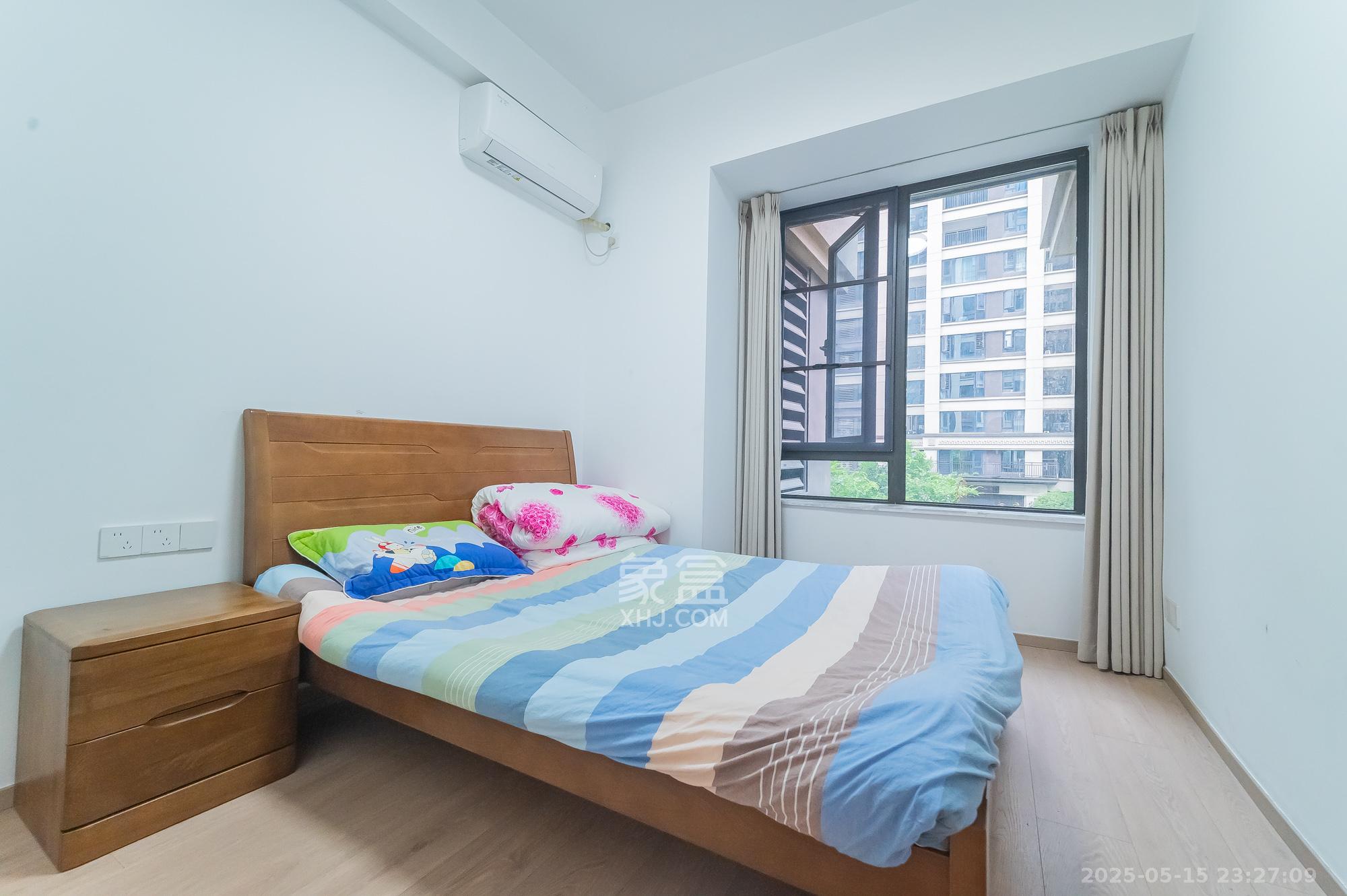 中交建发松雅院  4室2厅2卫    146.8万 中交建发松雅院  4室2厅2卫    146.8万卧室