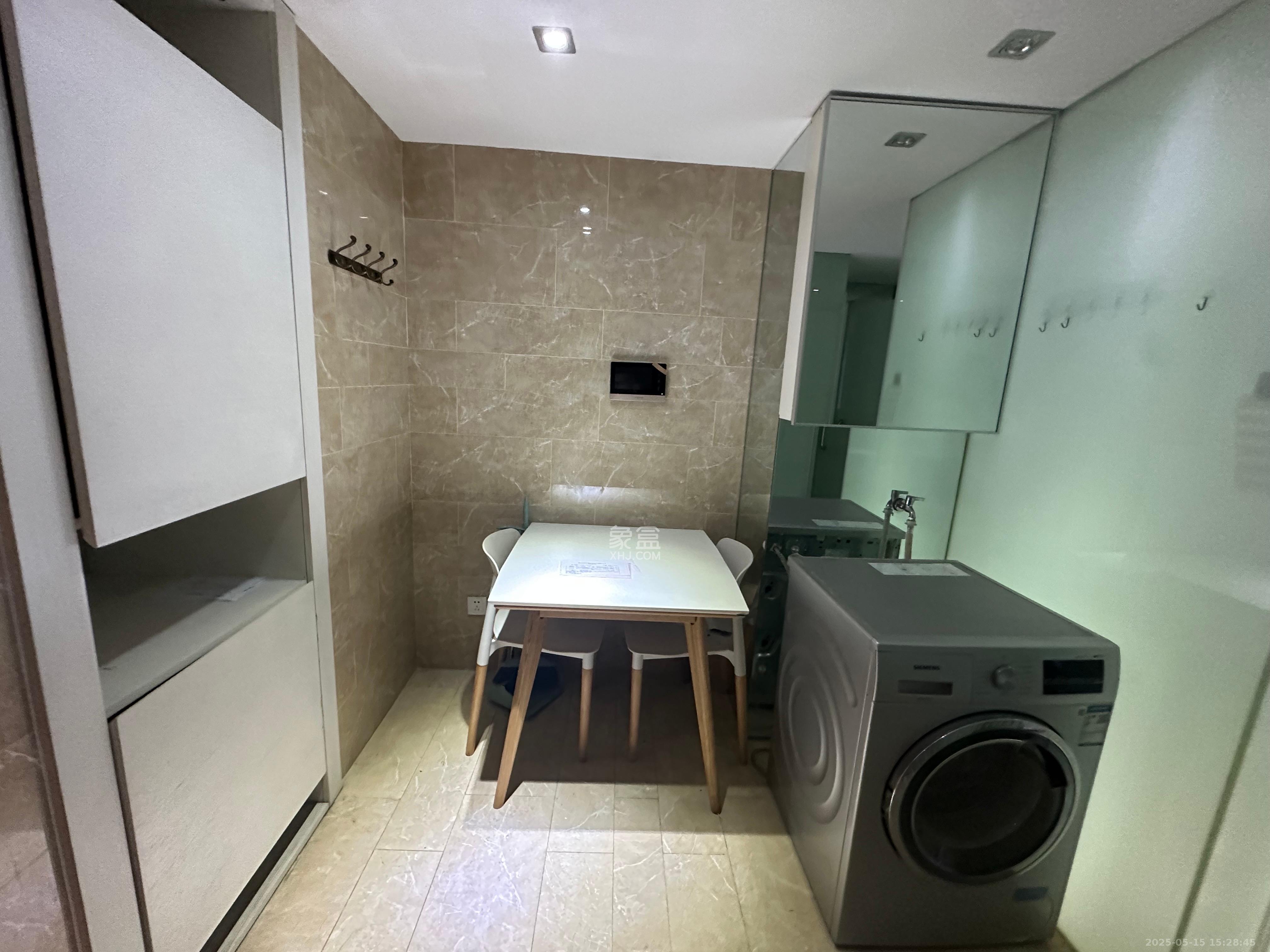 泊富公寓(泊富国际广场) 1室1厅1卫 2800.0元/月 泊富公寓(泊富国际广场) 1室1厅1卫 2800.0元/月室内图