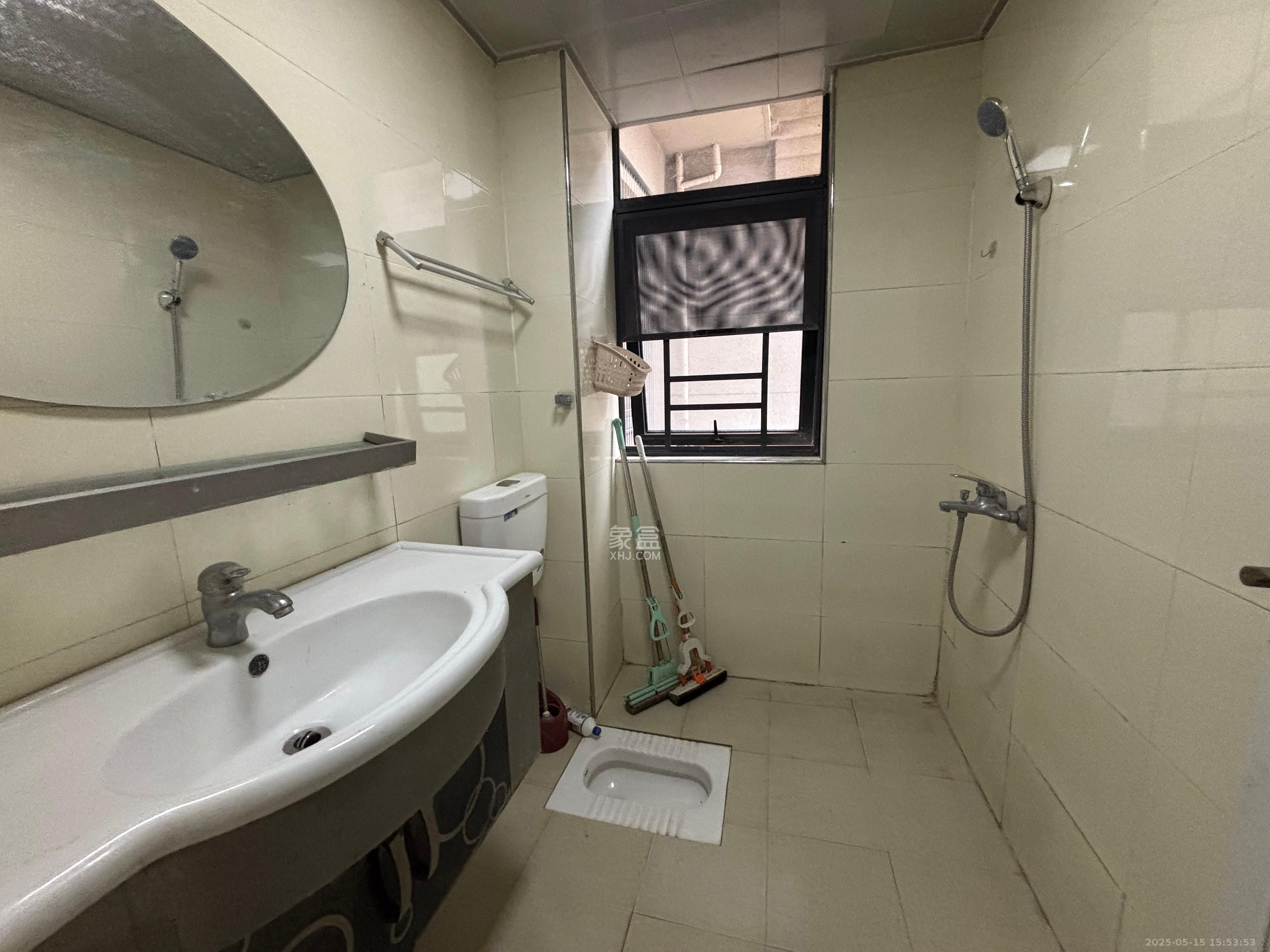 阳光锦城 3室2厅2卫 2800.0元/月 阳光锦城 3室2厅2卫 2800.0元/月室内图