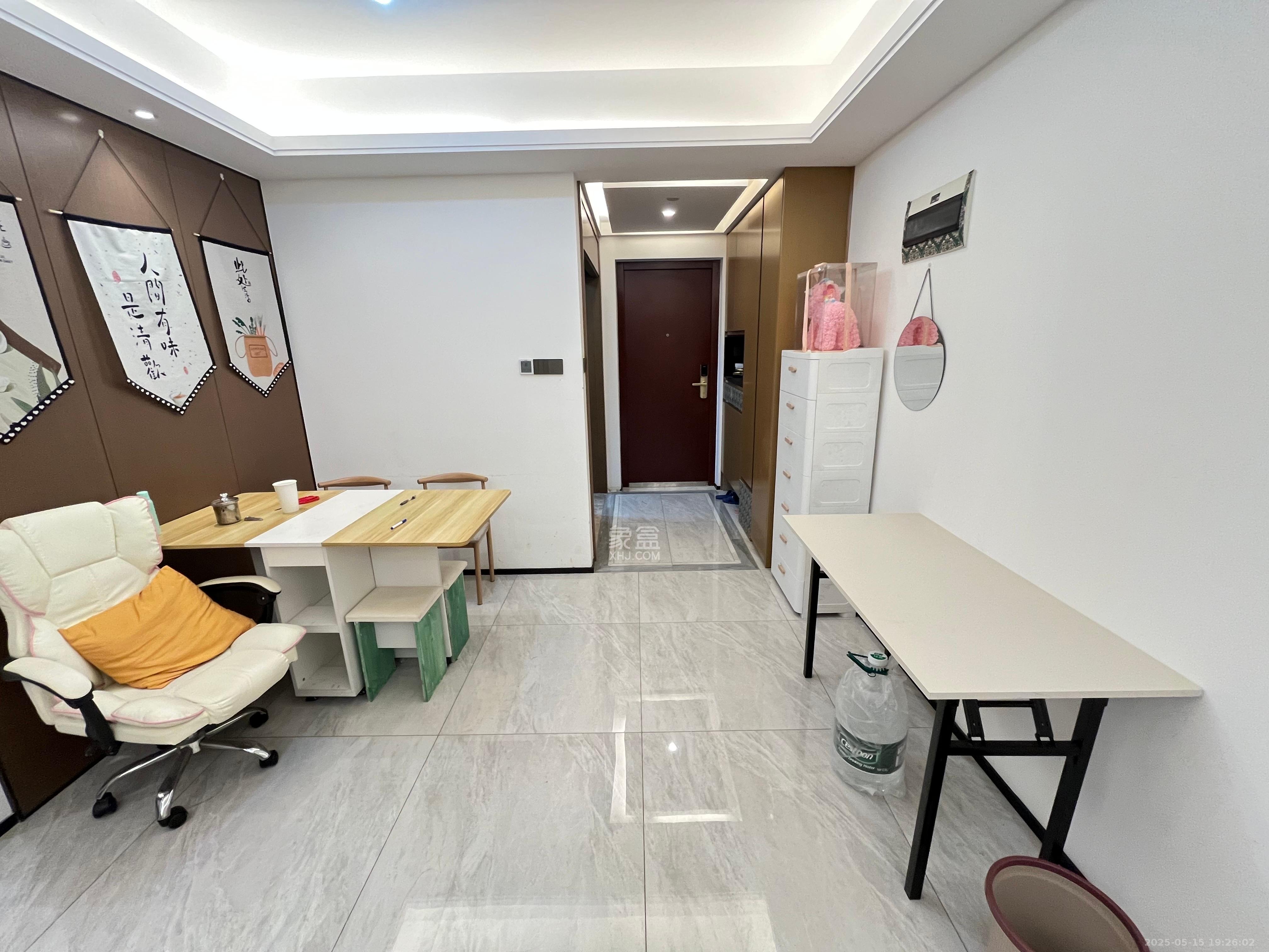 万科魅力之城天阔里  3室2厅2卫   2680.00元/月室内图