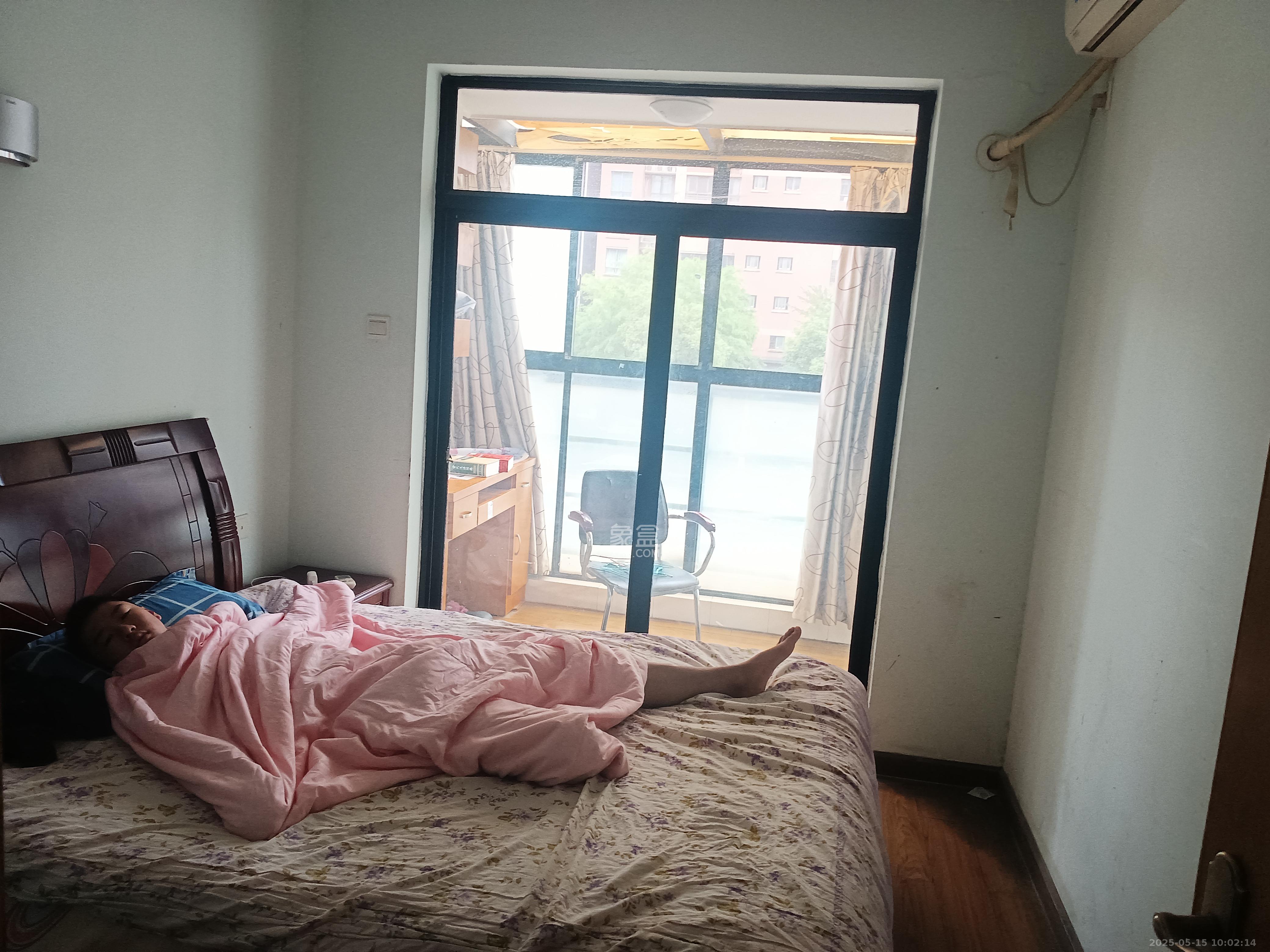 鑫远湘府华城 3室2厅2卫 2800.0元/月 鑫远湘府华城 3室2厅2卫 2800.0元/月室内图