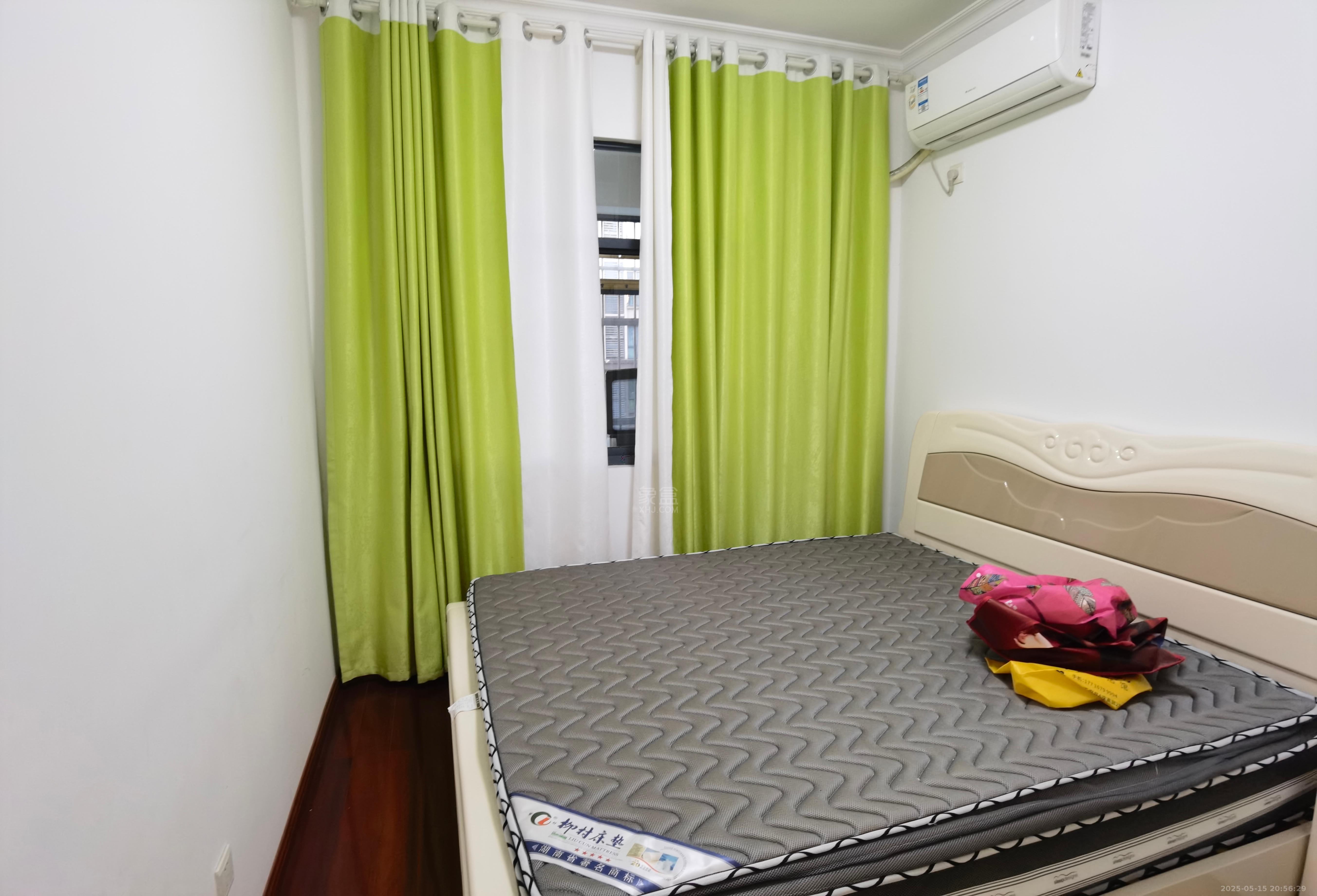 栗雨香堤 2室2厅1卫 1700.0元/月 栗雨香堤 2室2厅1卫 1700.0元/月室内图