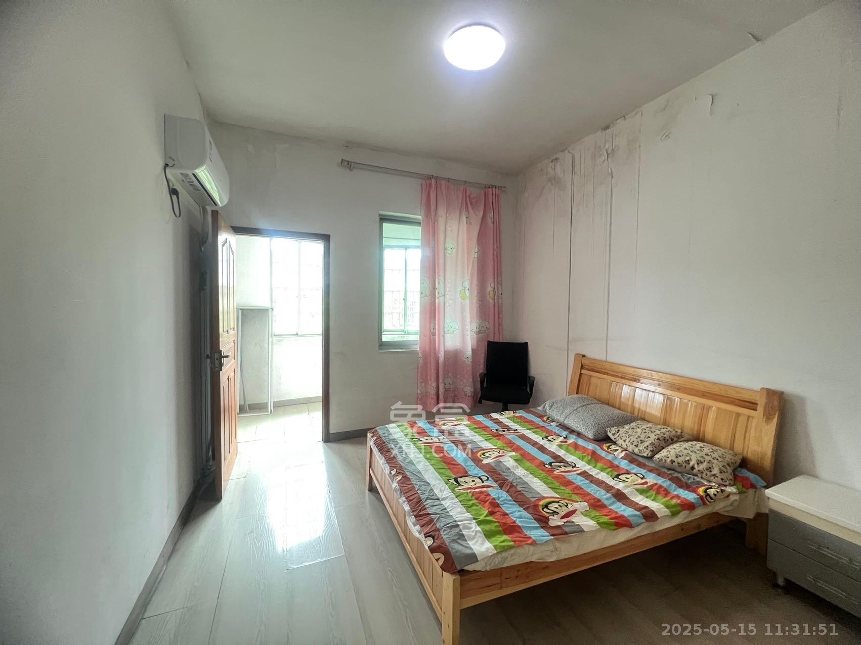 中南汽车世界 2室2厅1卫 1000.0元/月 中南汽车世界 2室2厅1卫 1000.0元/月室内图