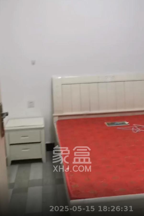 卓越浅水湾  3室2厅1卫   2500.00元/月室内图