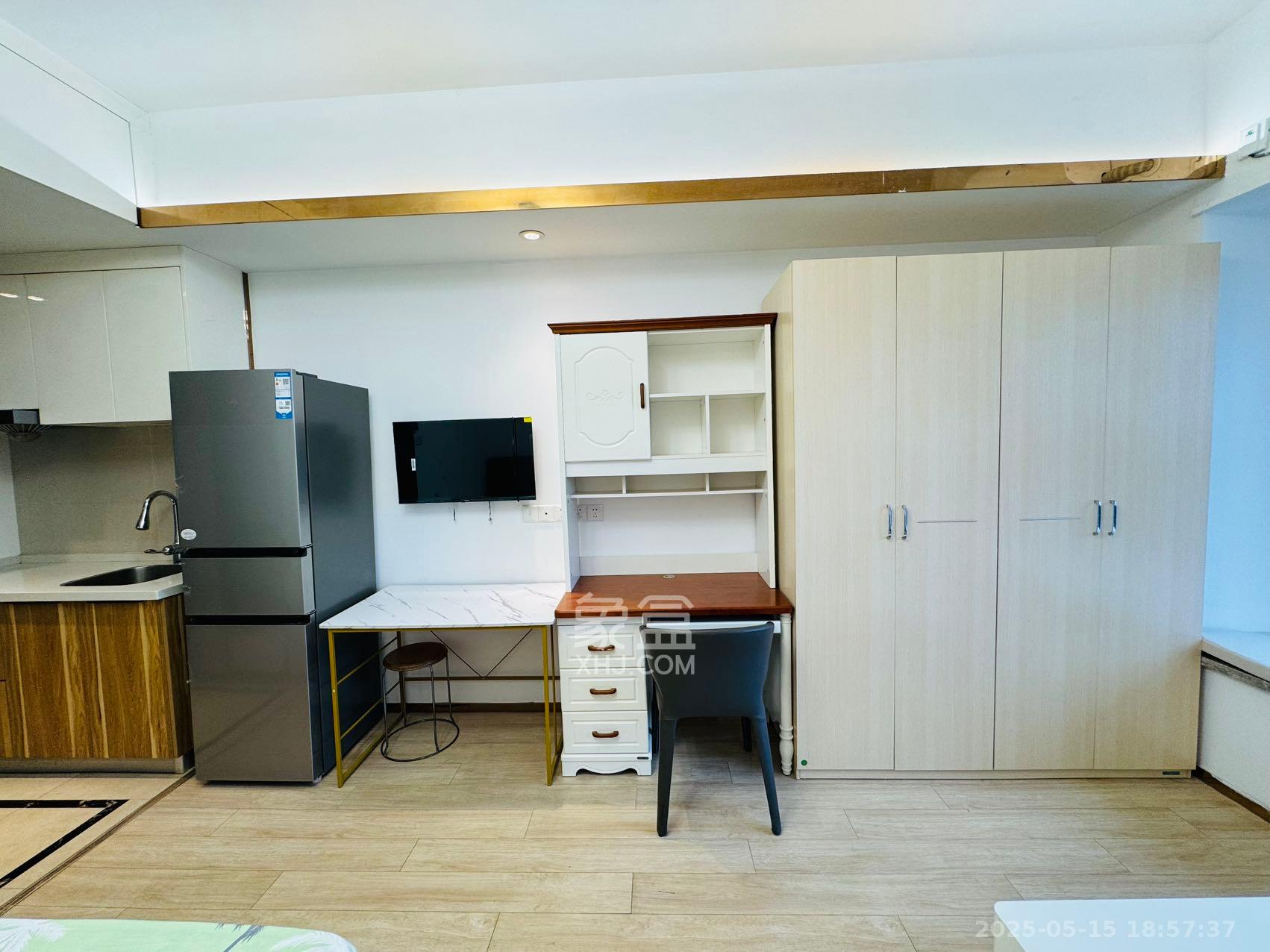 远洋外滩壹号 1室1厅1卫 1800.0元/月 远洋外滩壹号 1室1厅1卫 1800.0元/月室内图