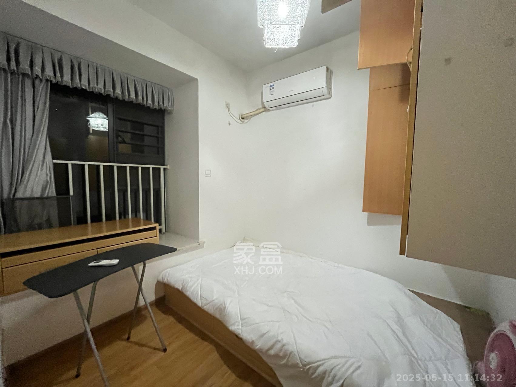 保利麓谷林语A区 3室1厅2卫 2200.0元/月 保利麓谷林语A区 3室1厅2卫 2200.0元/月室内图