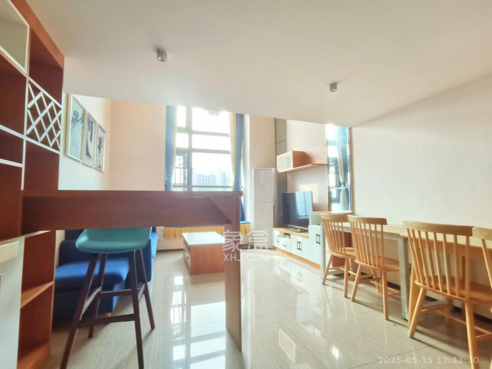 恒大江湾   43.0㎡      2100.0元/月