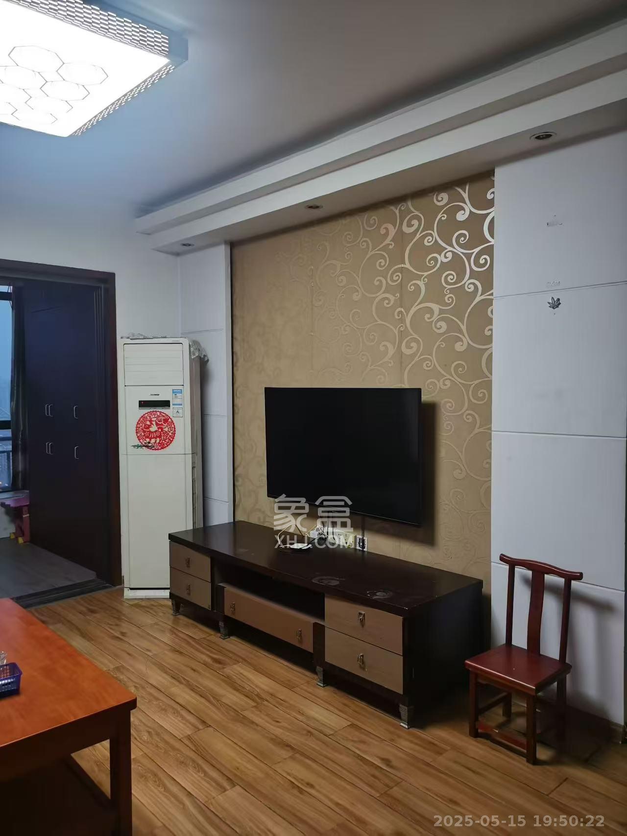 东玺门  2室2厅1卫   2600.00元/月室内图