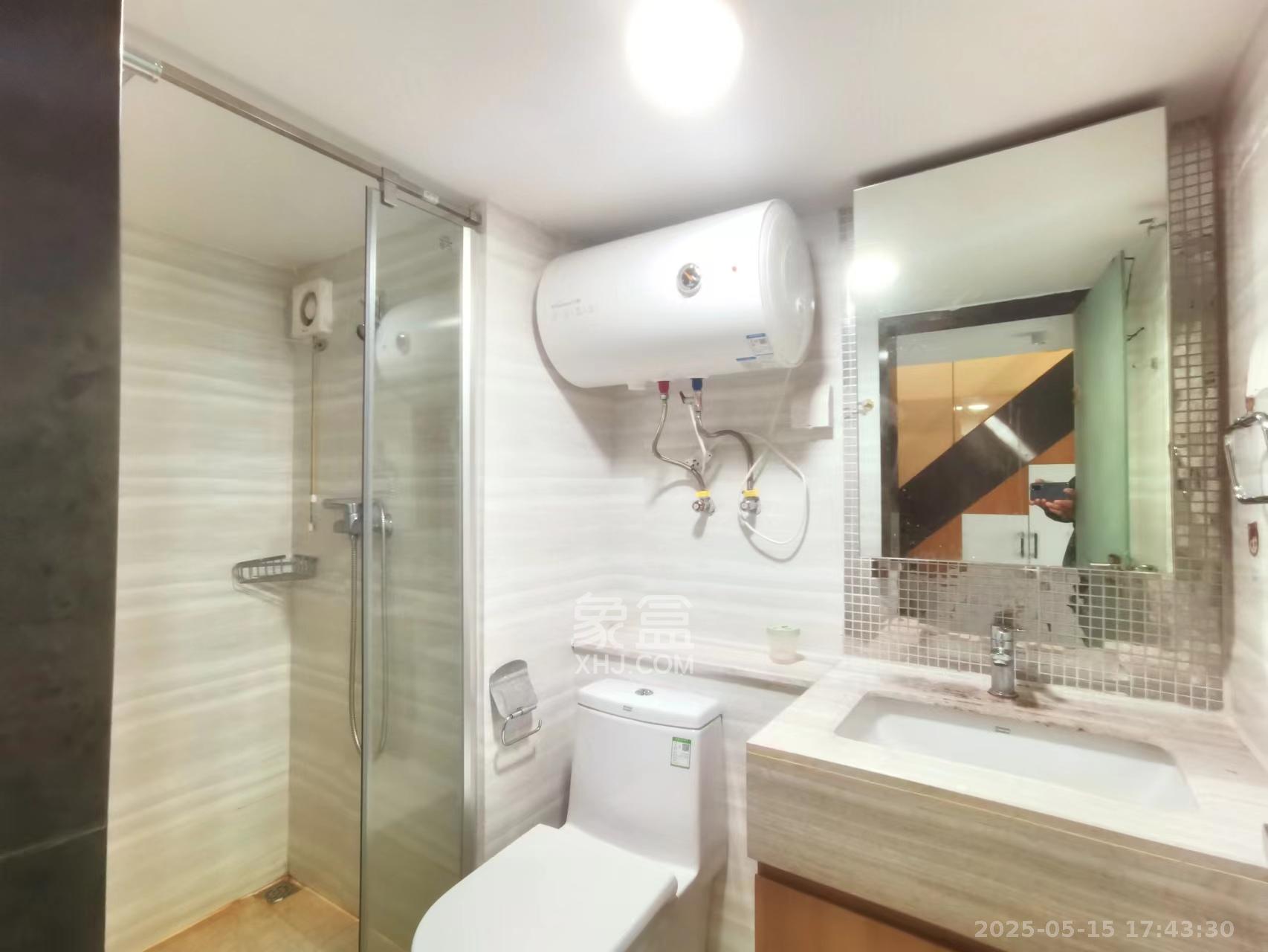 恒大江湾   43.0㎡      2100.0元/月室内图