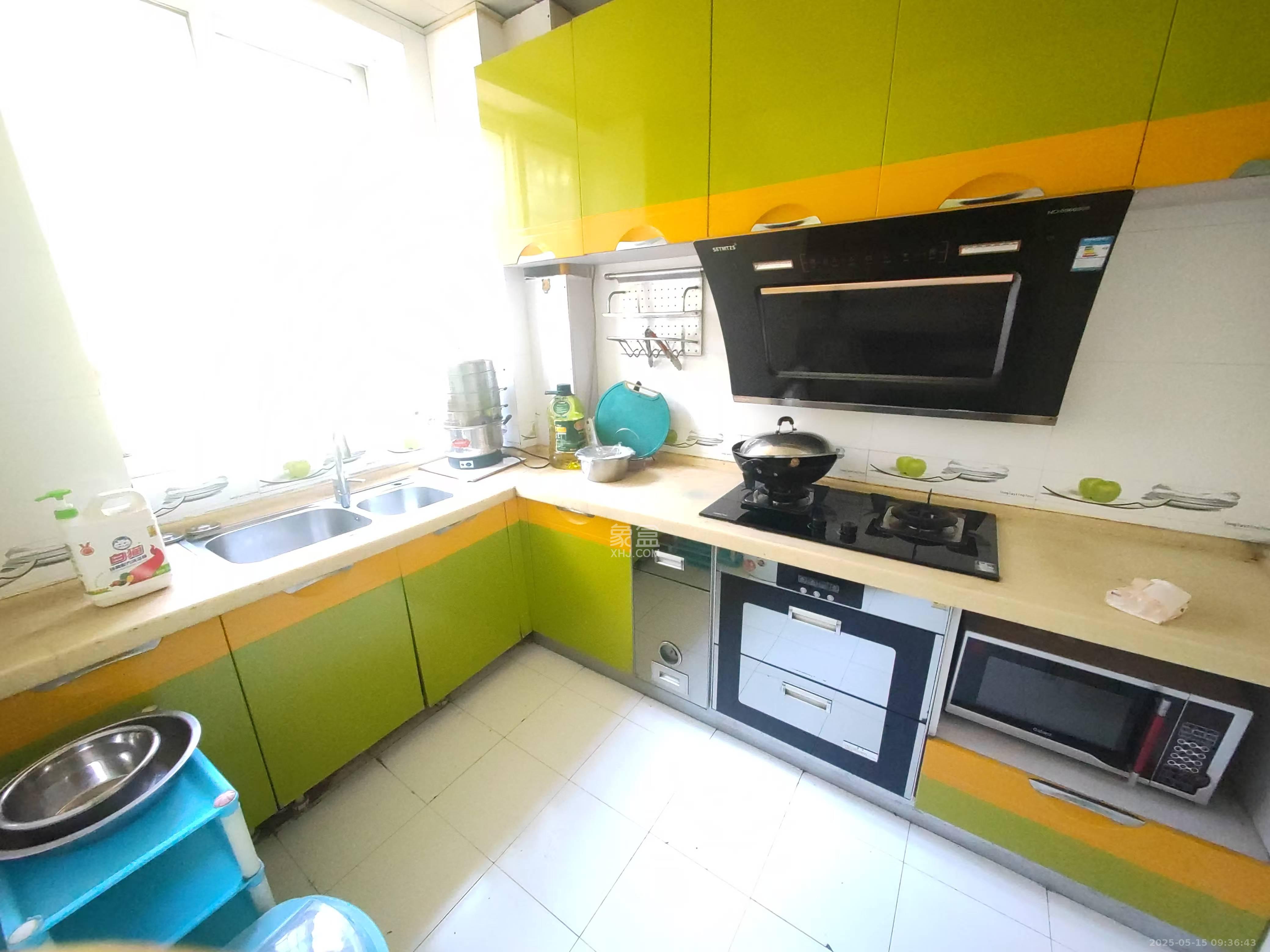 长房西郡  3室2厅2卫    2200.0元/月 长房西郡  3室2厅2卫    2200.0元/月室内图