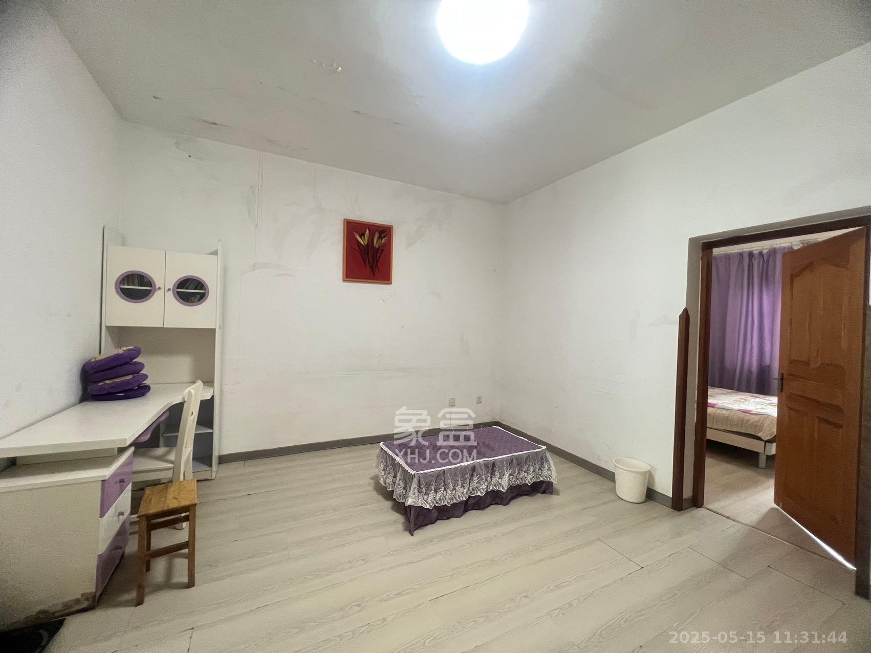 中南汽车世界 2室2厅1卫 1000.0元/月 中南汽车世界 2室2厅1卫 1000.0元/月室内图