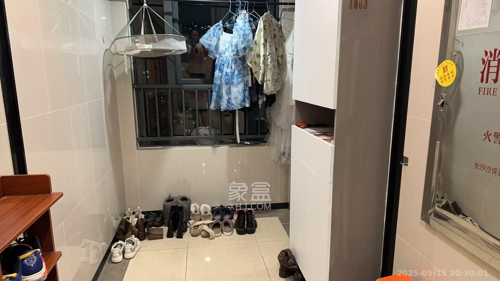 卓越浅水湾  1室0厅0卫   1800.00元/月室内图