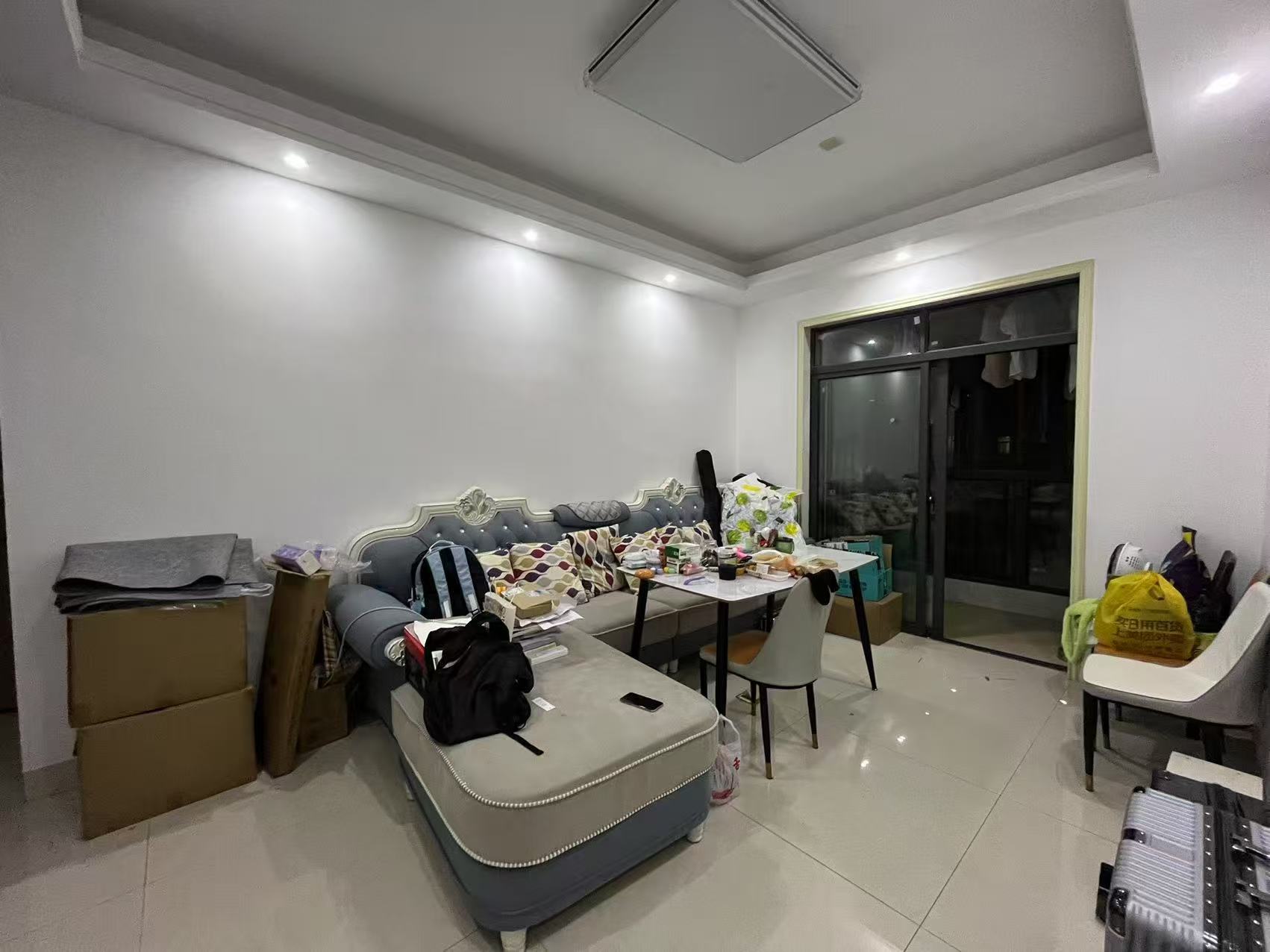 天门壹号 2室2厅1卫 1400.0元/月 天门壹号 2室2厅1卫 1400.0元/月室内图