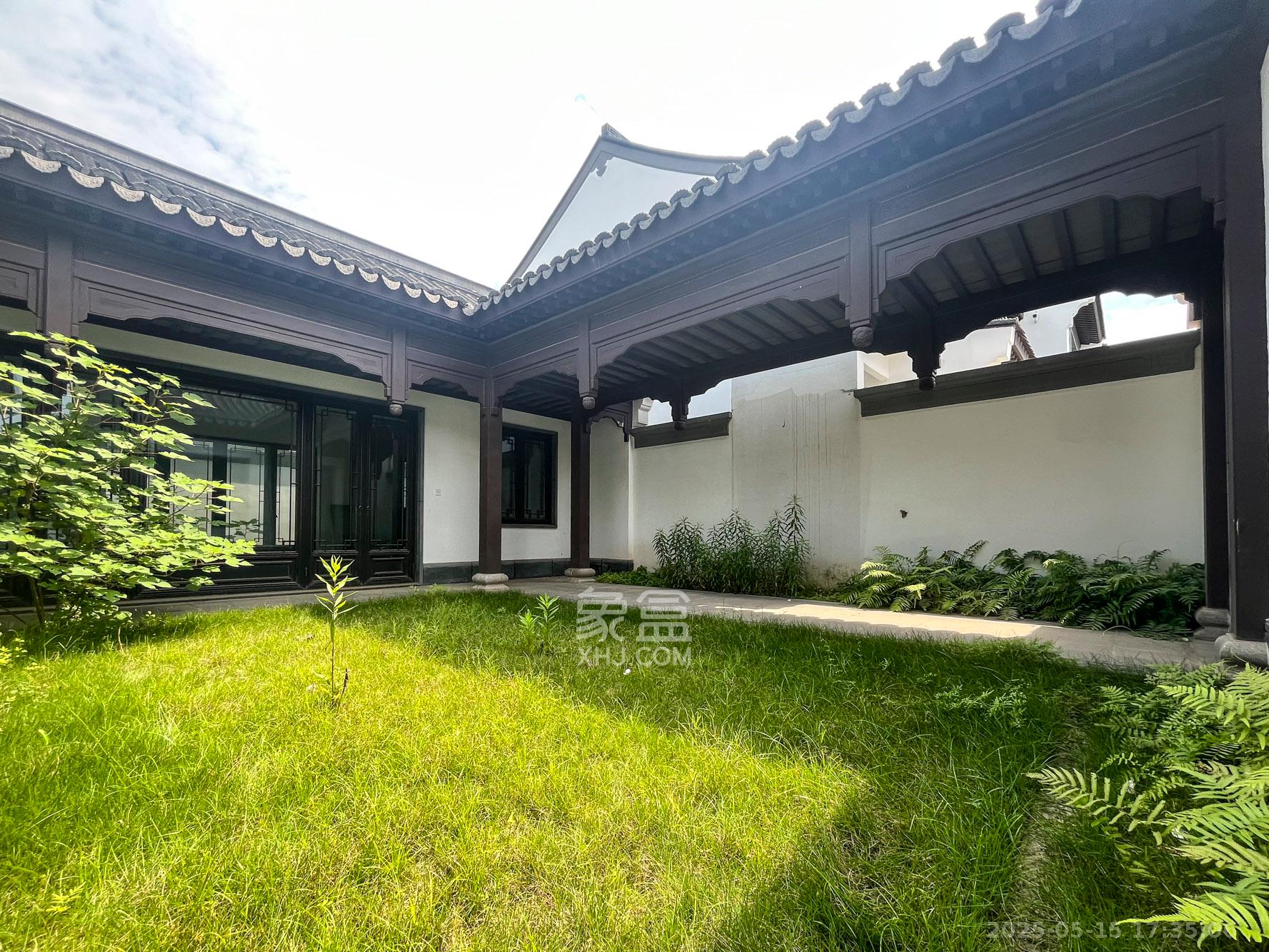 绿城青竹园  4室2厅3卫    428.0万其他