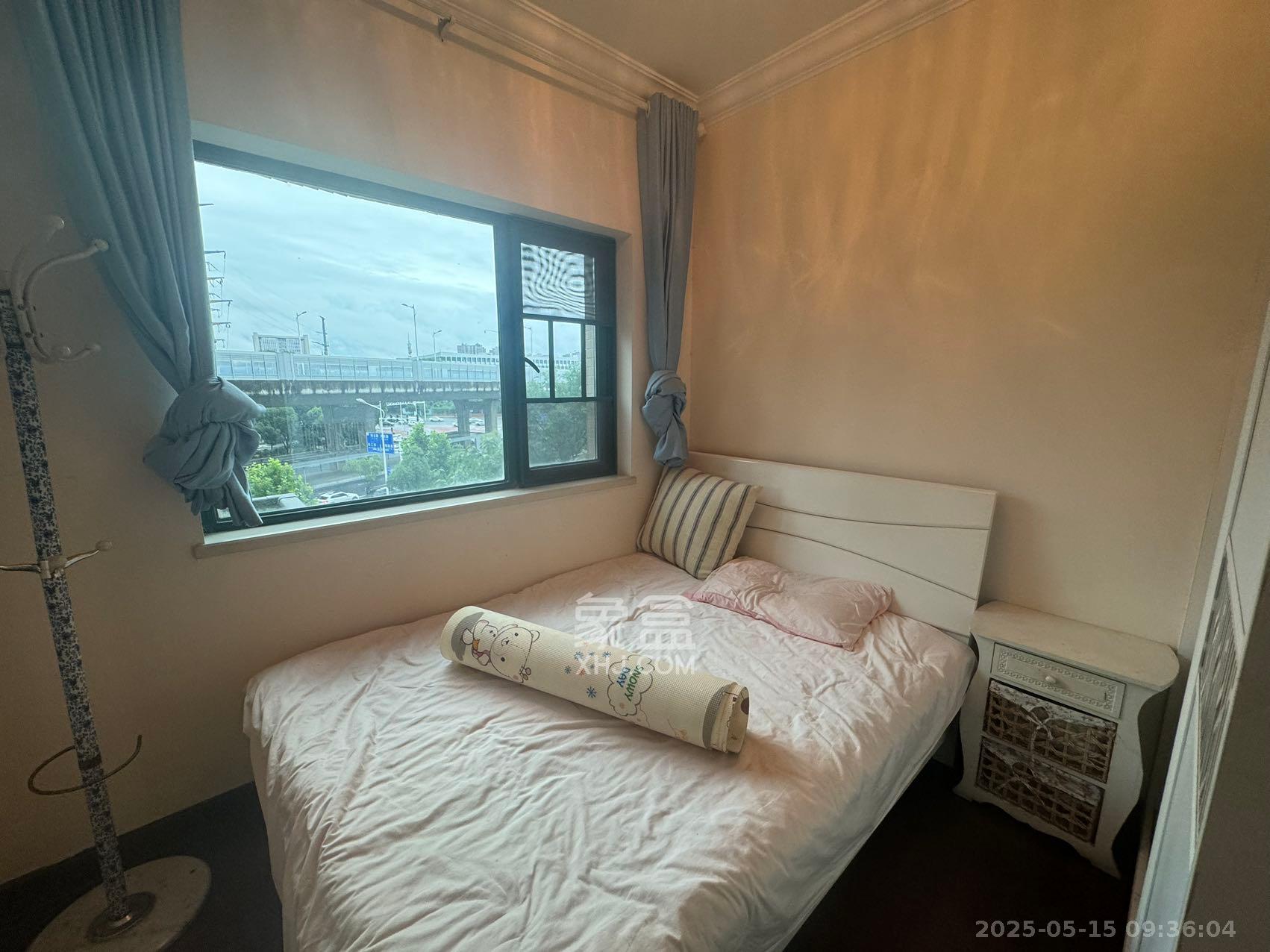 恒大雅苑 3室2厅1卫 2500.0元/月 恒大雅苑 3室2厅1卫 2500.0元/月室内图