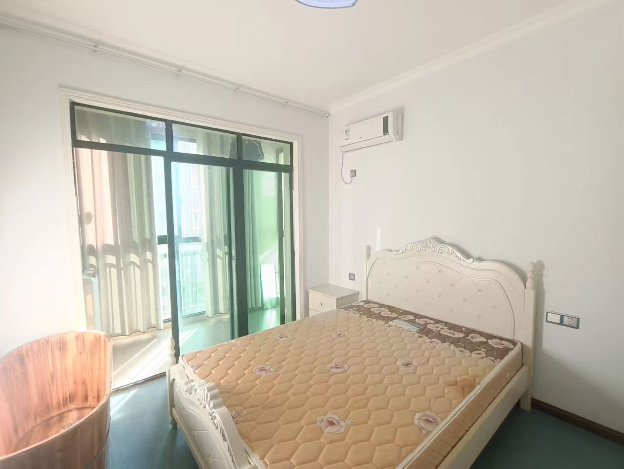 水映豪廷(一,二,三期) 3室2厅2卫 2500.0元/月 水映豪廷(一,二,三期) 3室2厅2卫 2500.0元/月室内图