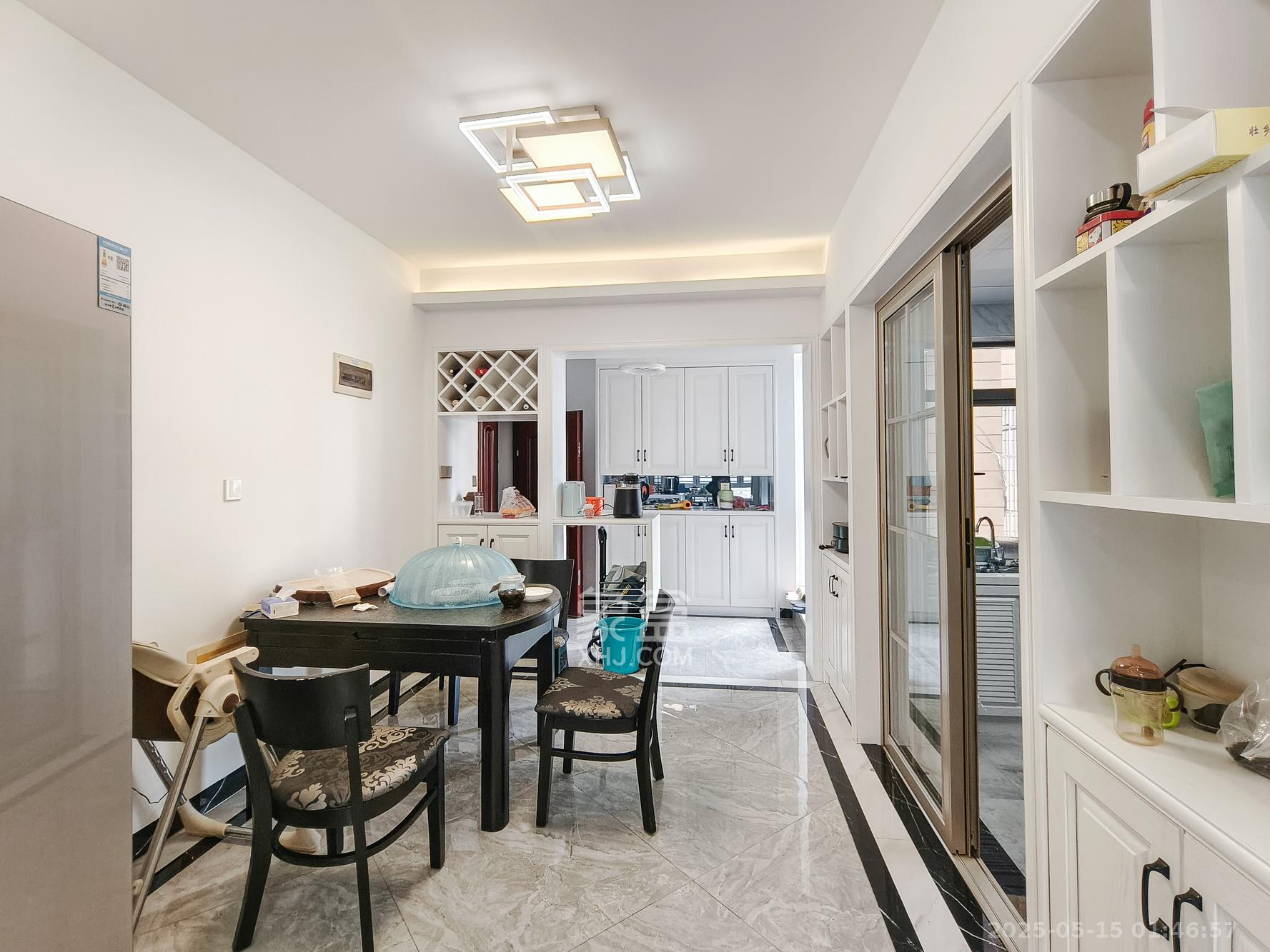 好望谷 3室2厅2卫 96.0万 好望谷 3室2厅2卫 96.0万客厅