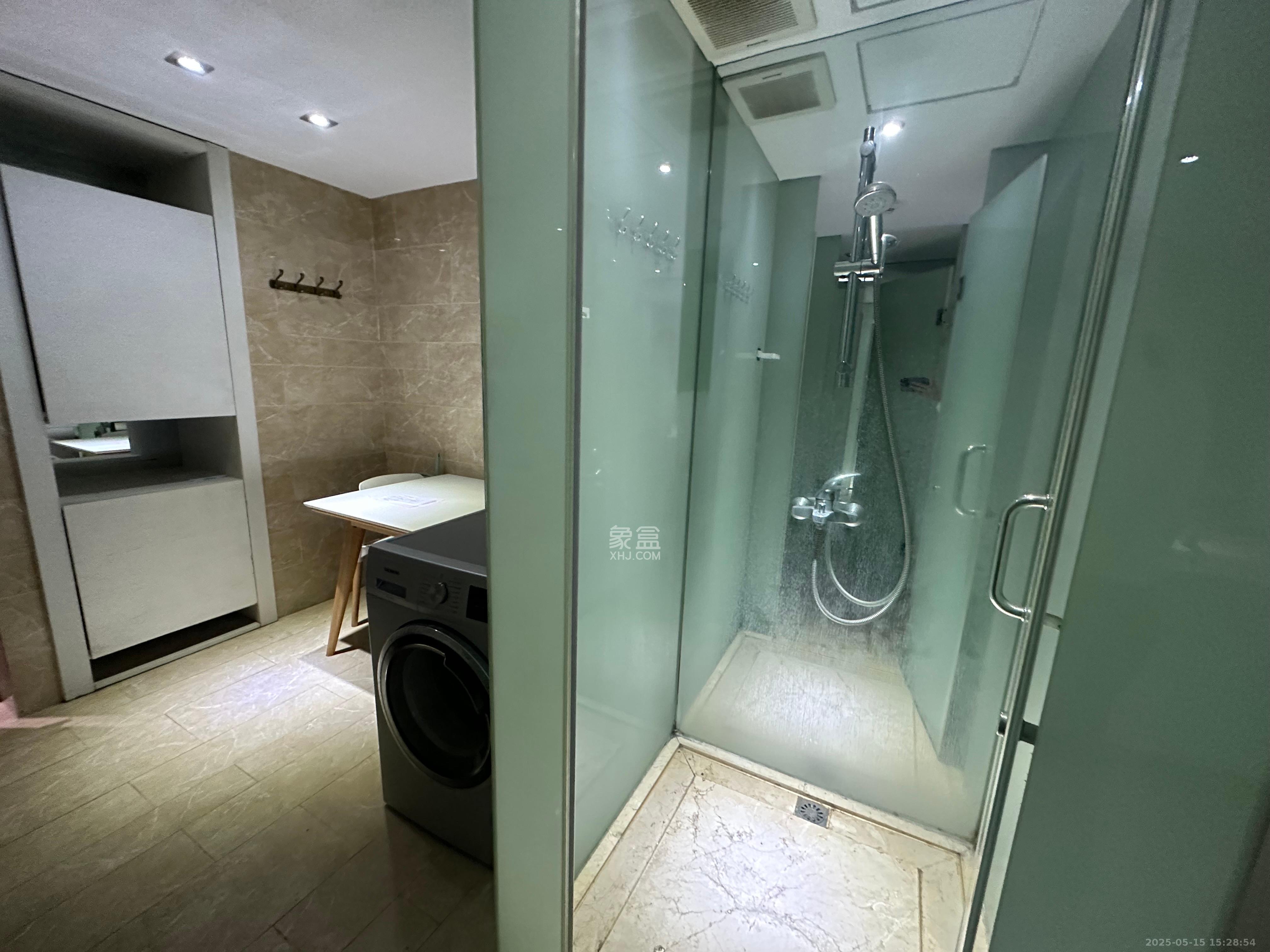 泊富公寓（泊富国际广场）  1室1厅1卫    2800.0元/月室内图