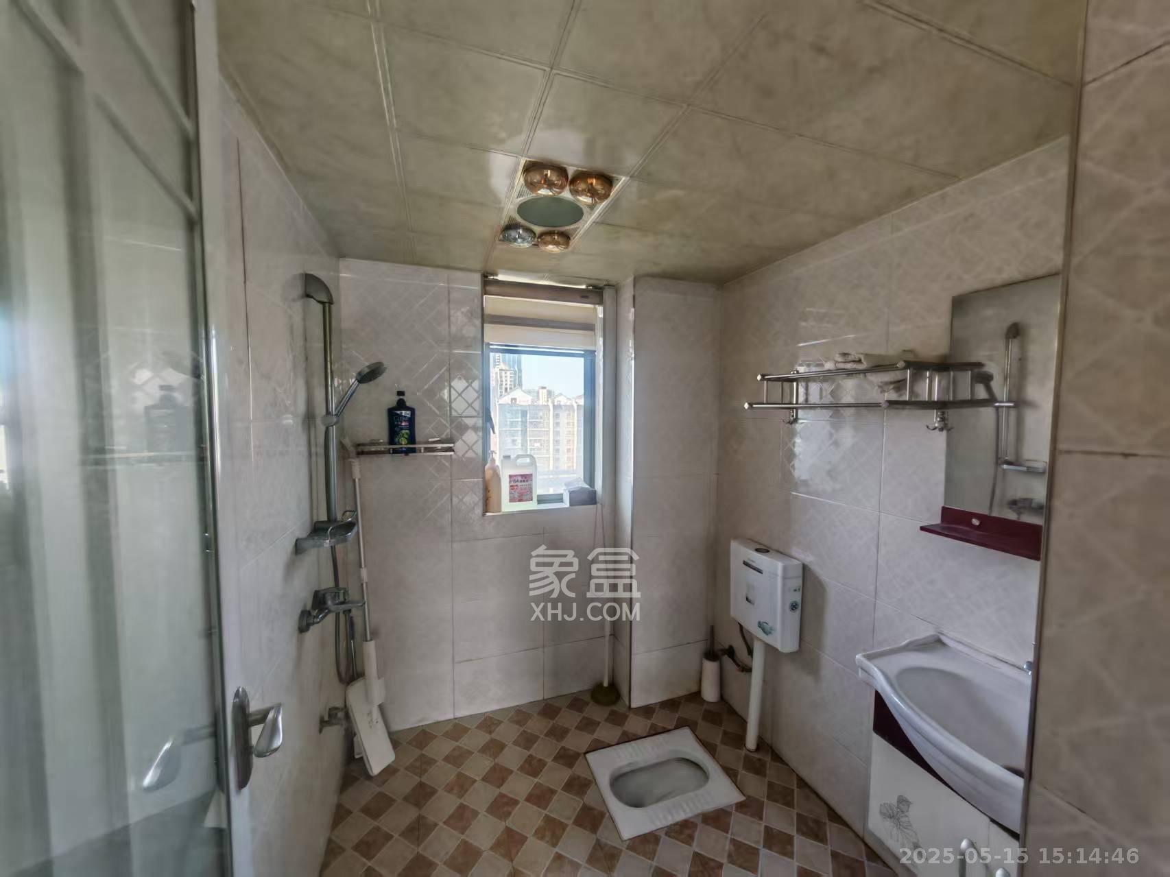 融科檀香山(融科紫檀、香山国际) 2室1厅1卫 2400.0元/月 融科檀香山(融科紫檀、香山国际) 2室1厅1卫 2400.0元/月室内图