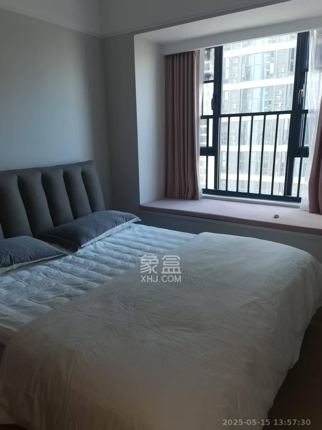 爱家当代境  3室2厅2卫   3500.00元/月室内图
