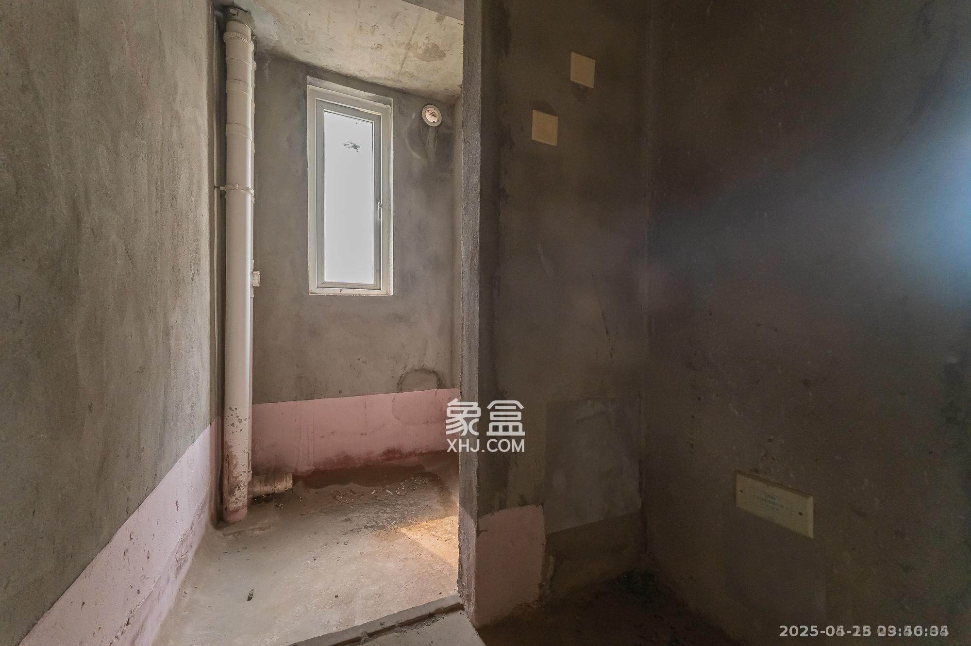 MOMA当代广场  3室2厅2卫    900.0元/月 MOMA当代广场  3室2厅2卫    900.0元/月室内图