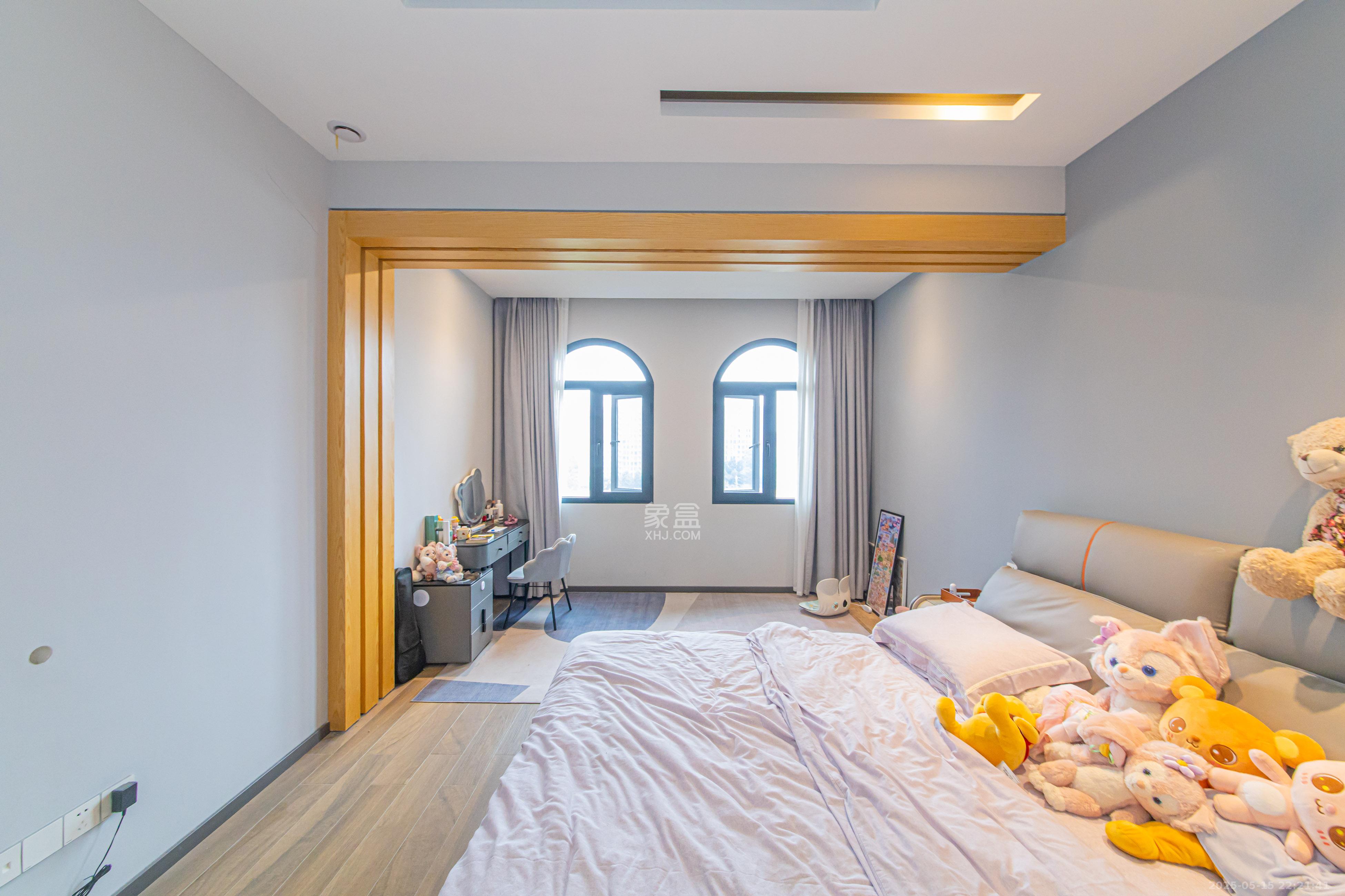 中建芙蓉和苑  5室2厅3卫   518.00万其他