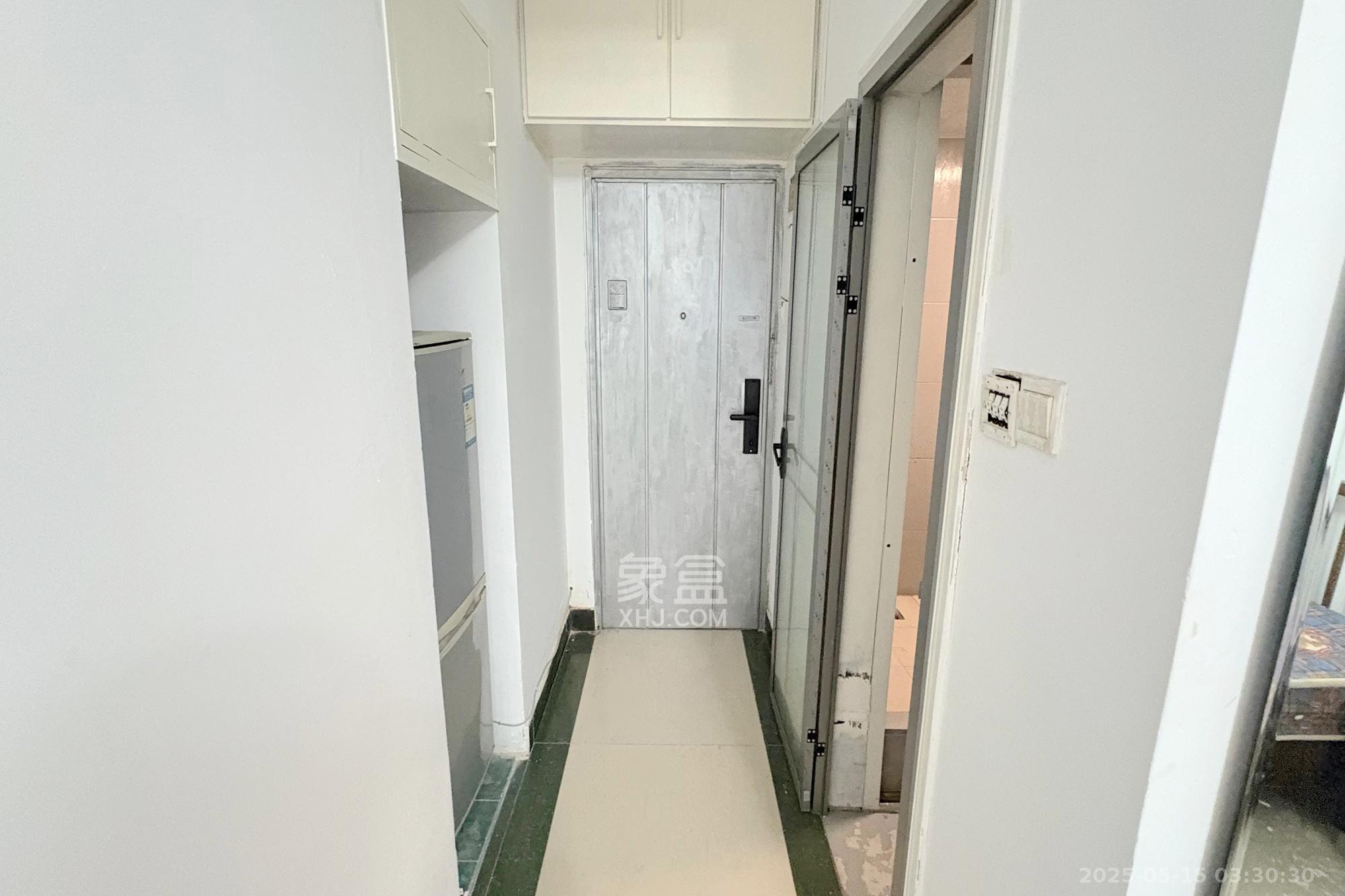 锦华时代  1室1厅1卫   25.00万厨房