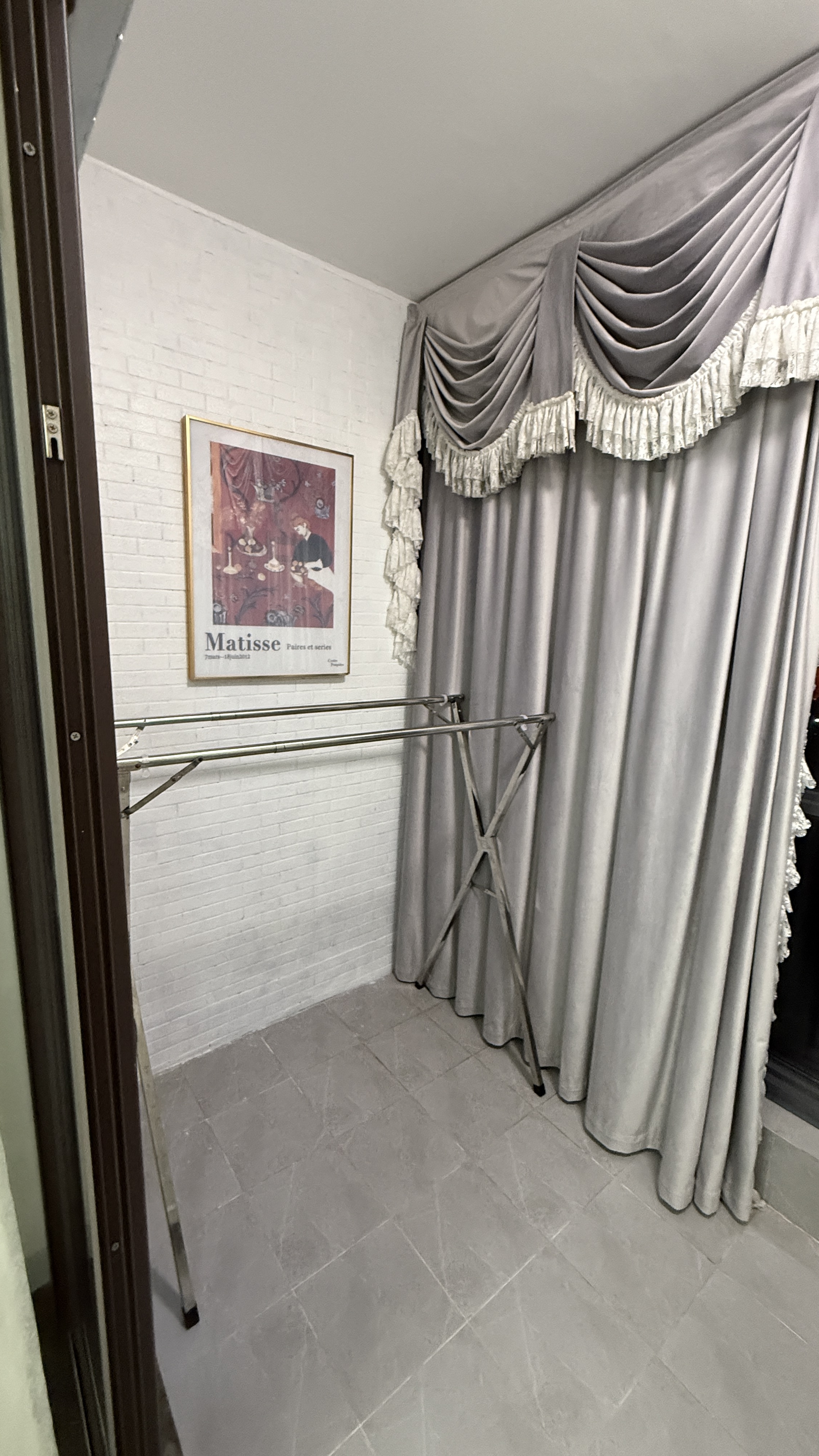 海湾花园  1室1厅1卫    1800.0元/月 海湾花园  1室1厅1卫    1800.0元/月室内图