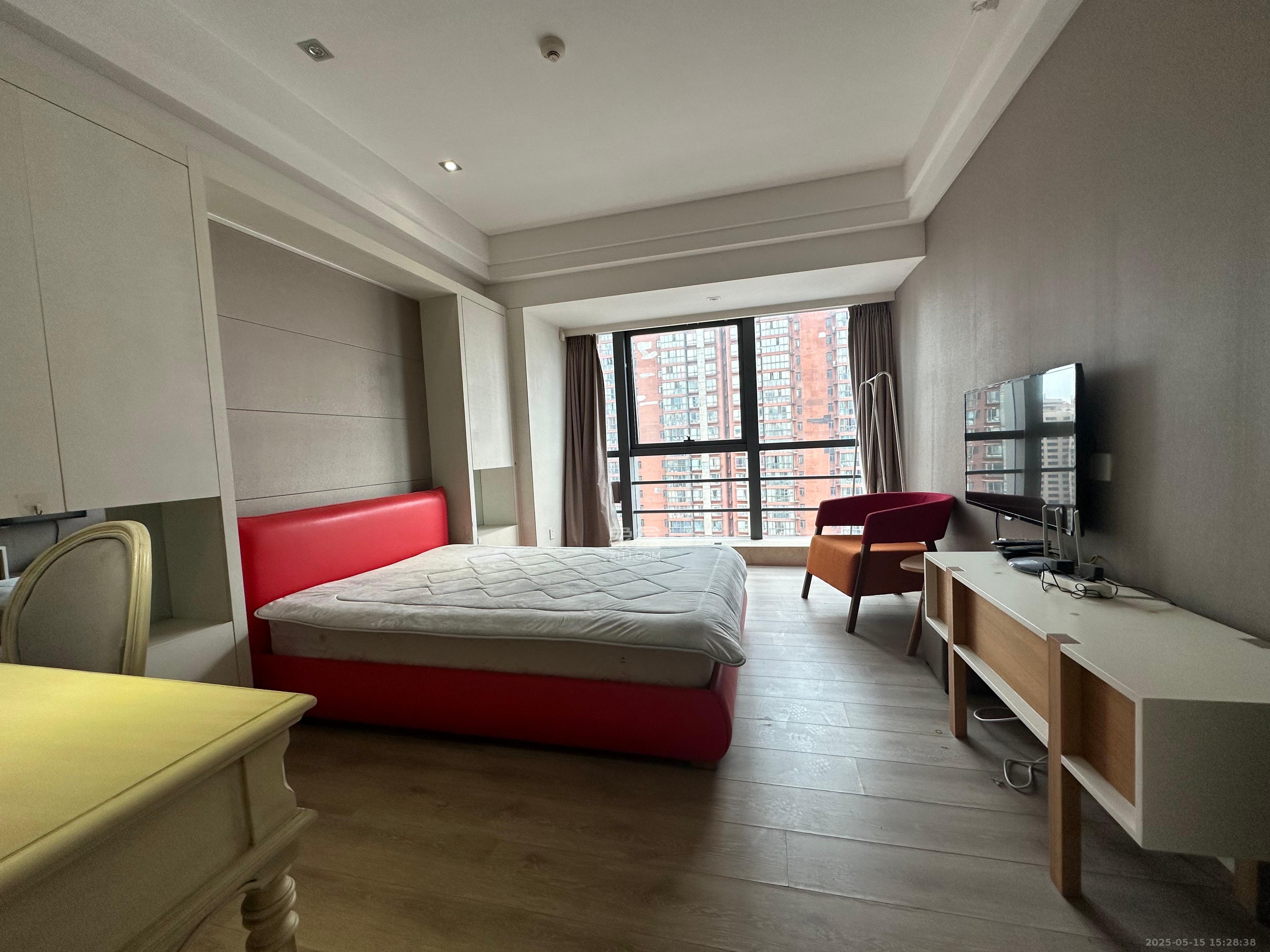 泊富公寓(泊富国际广场) 1室1厅1卫 2800.0元/月 泊富公寓(泊富国际广场) 1室1厅1卫 2800.0元/月室内图