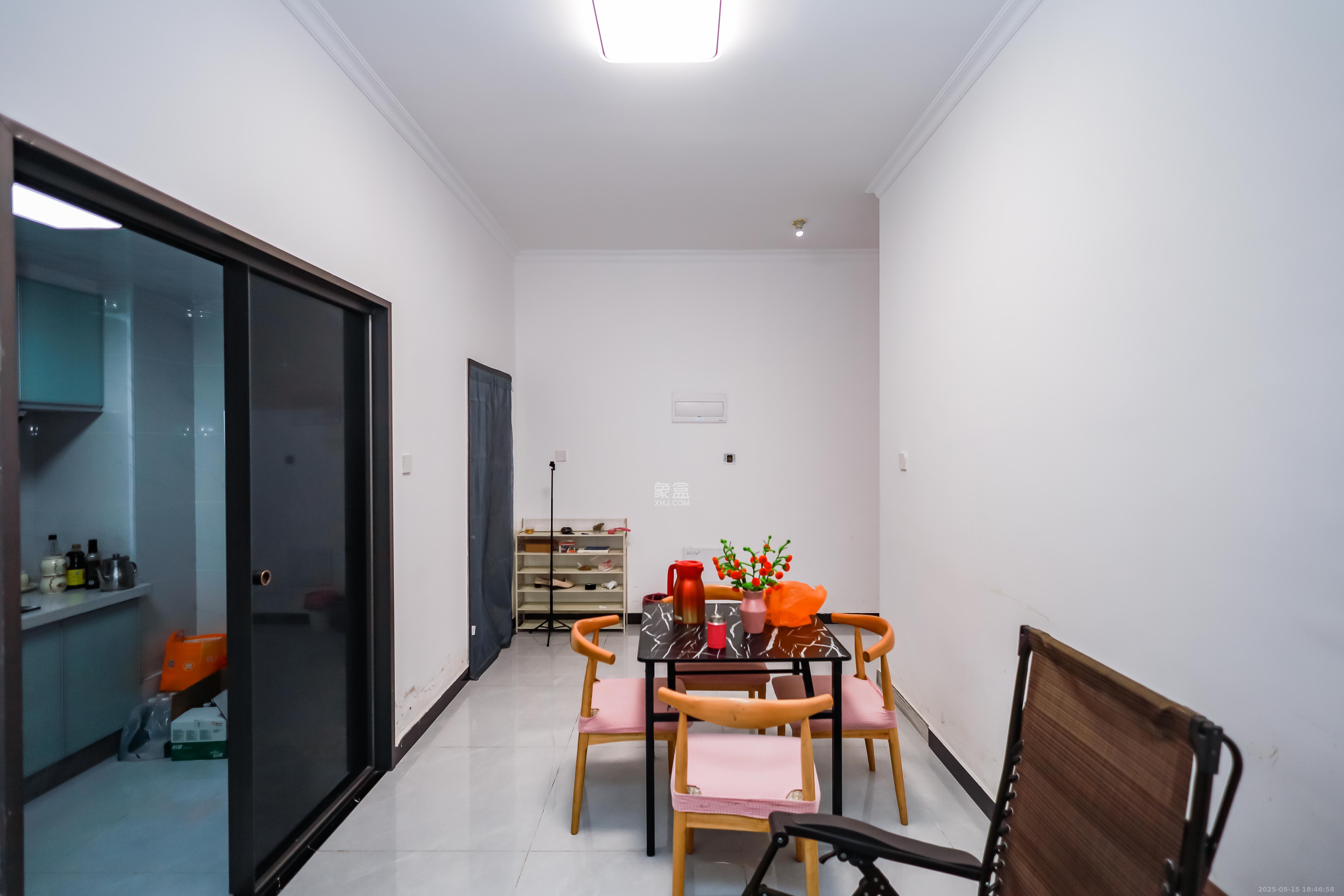 长房云时代 3室2厅2卫 92.0万 长房云时代 3室2厅2卫 92.0万其他