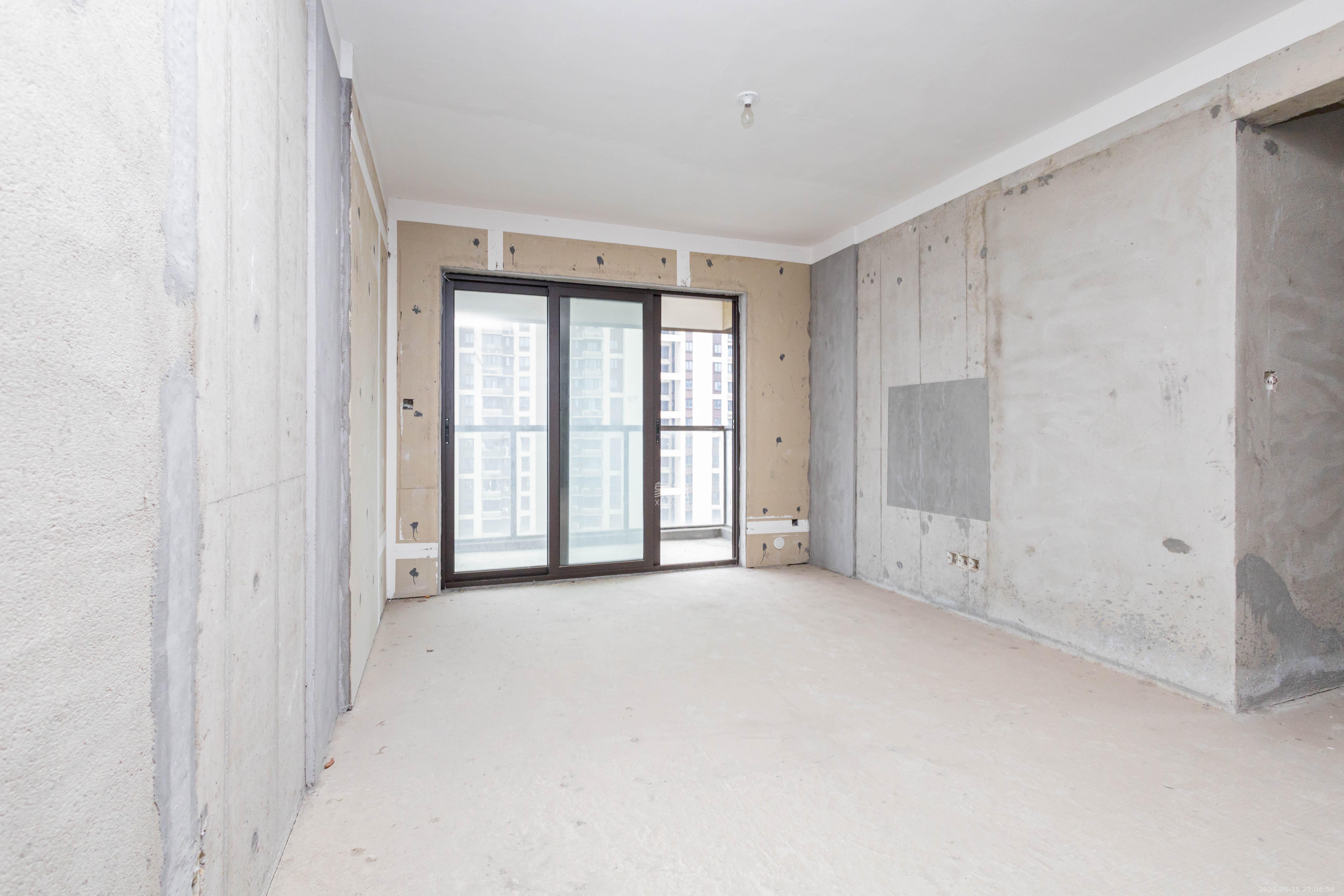 南益名士豪庭  3室2厅2卫    106.0万 南益名士豪庭  3室2厅2卫    106.0万客厅