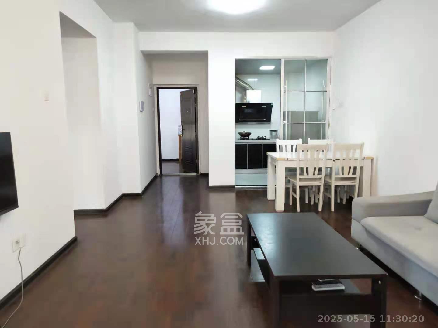 长房时代城  1室2厅1卫   2800.00元/月室内图