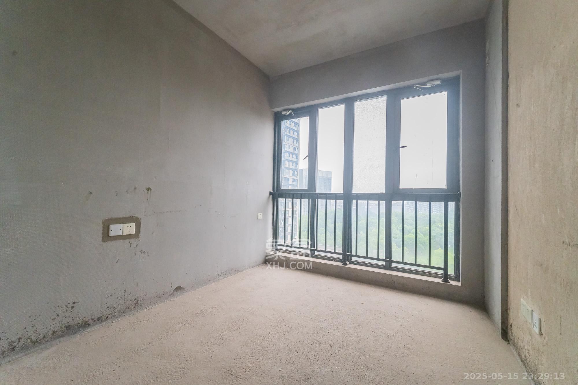 中建悦和城  3室2厅1卫   82.00万其他