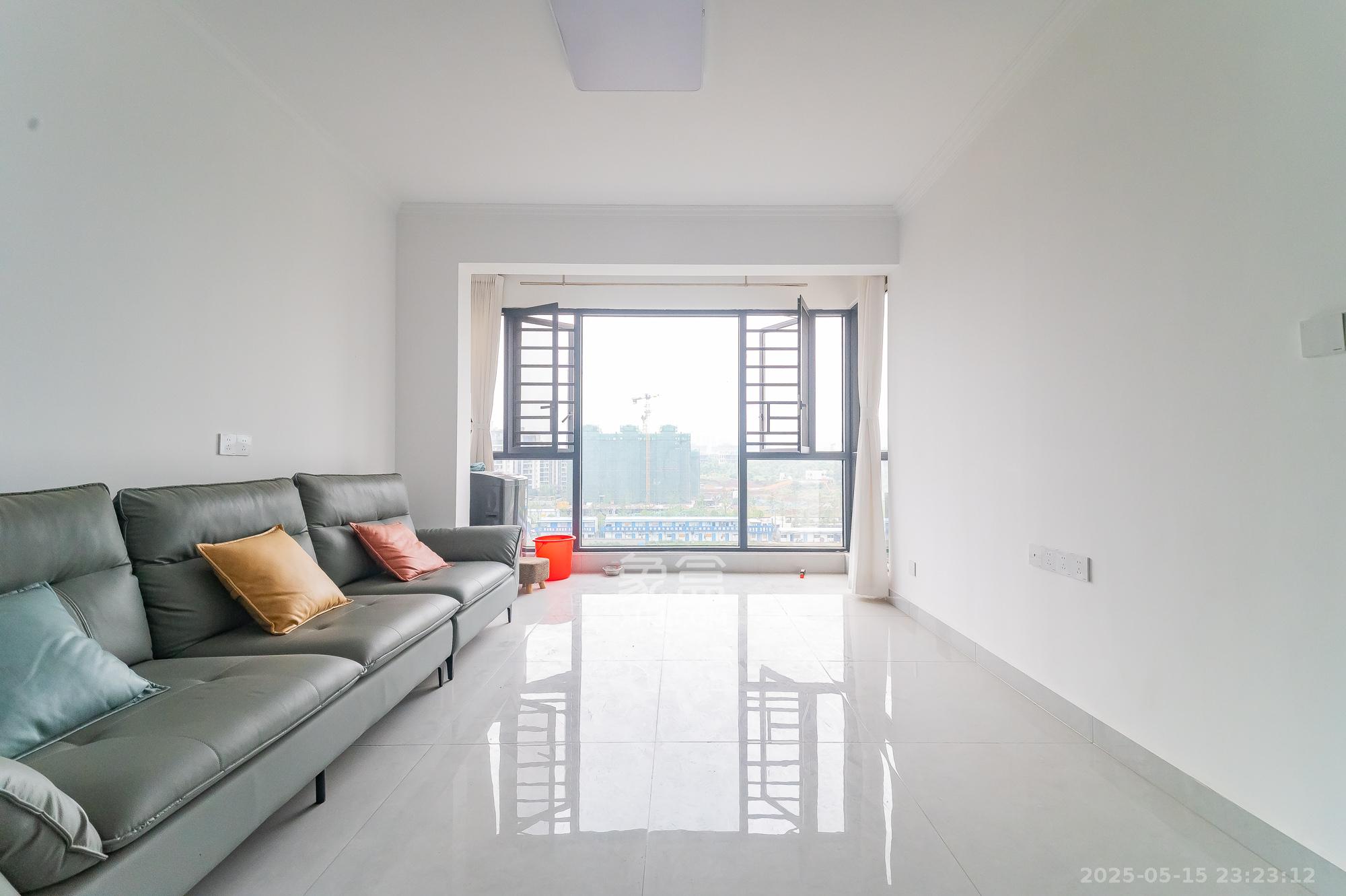 合能枫丹星悦  3室2厅2卫    90.0万 合能枫丹星悦  3室2厅2卫    90.0万