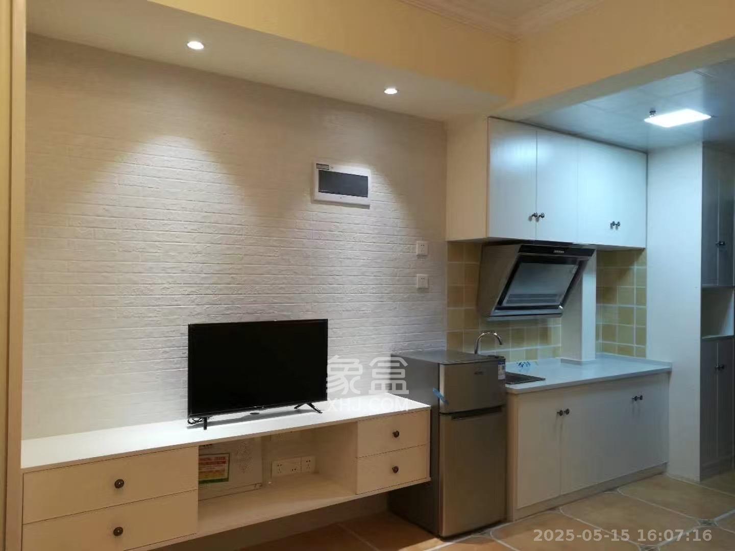 达美美立方 1室1厅1卫 1800.0元/月 达美美立方 1室1厅1卫 1800.0元/月室内图