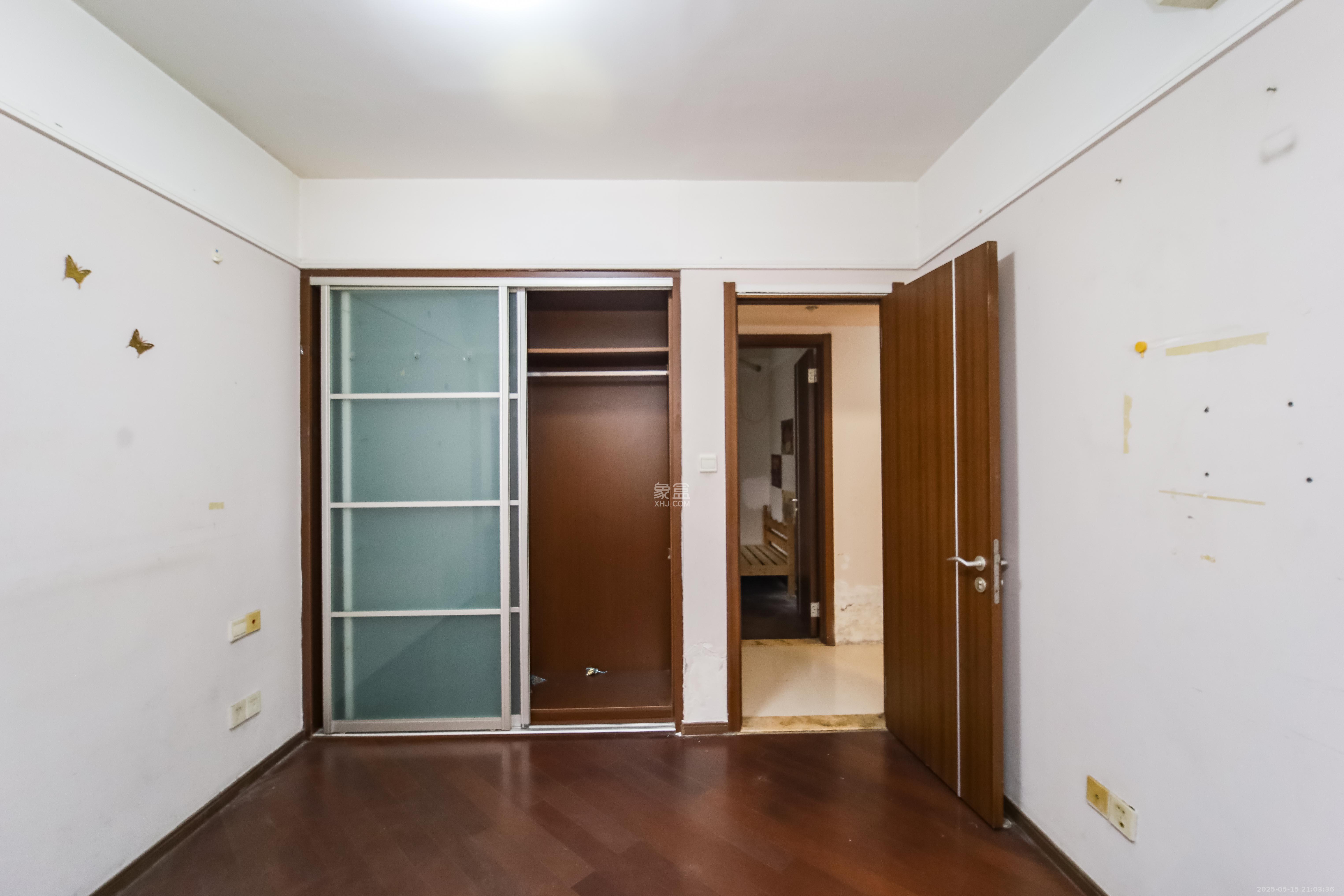 万科金域蓝湾 3室2厅1卫 78.0万 万科金域蓝湾 3室2厅1卫 78.0万卧室