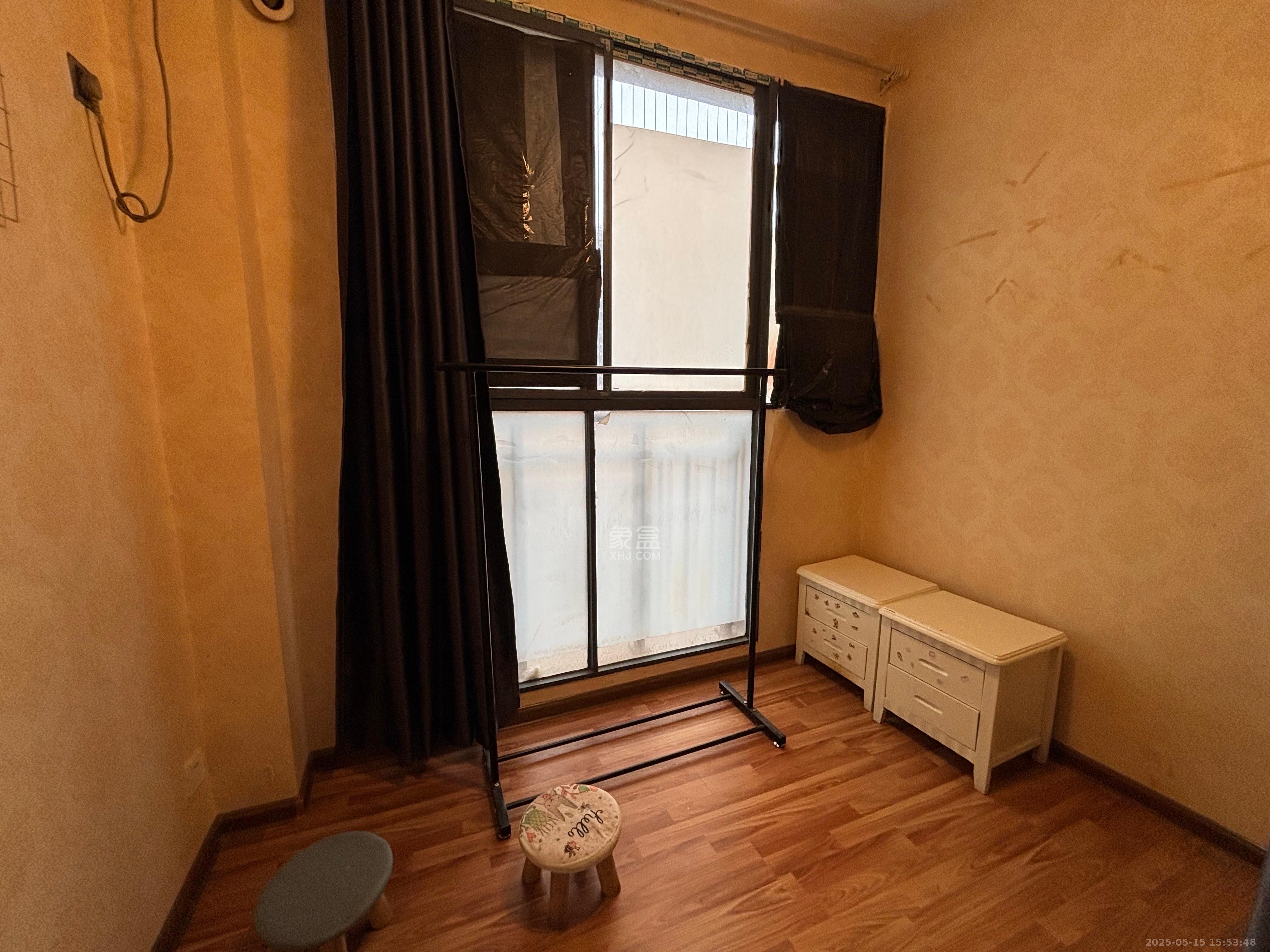 阳光锦城 3室2厅2卫 2800.0元/月 阳光锦城 3室2厅2卫 2800.0元/月室内图