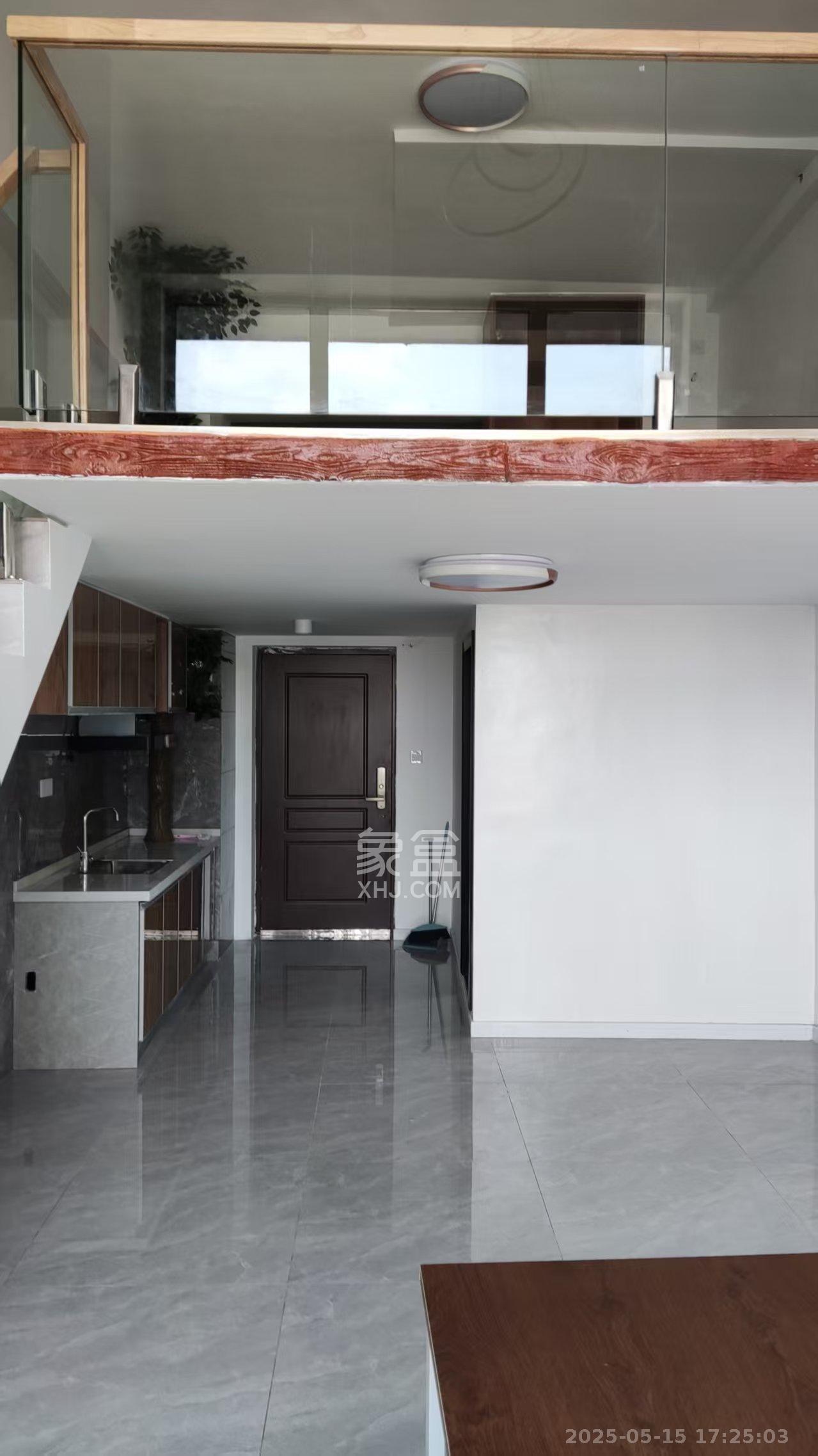 梅溪湖金茂湾  1室1厅1卫    1600.0元/月 梅溪湖金茂湾  1室1厅1卫    1600.0元/月室内图