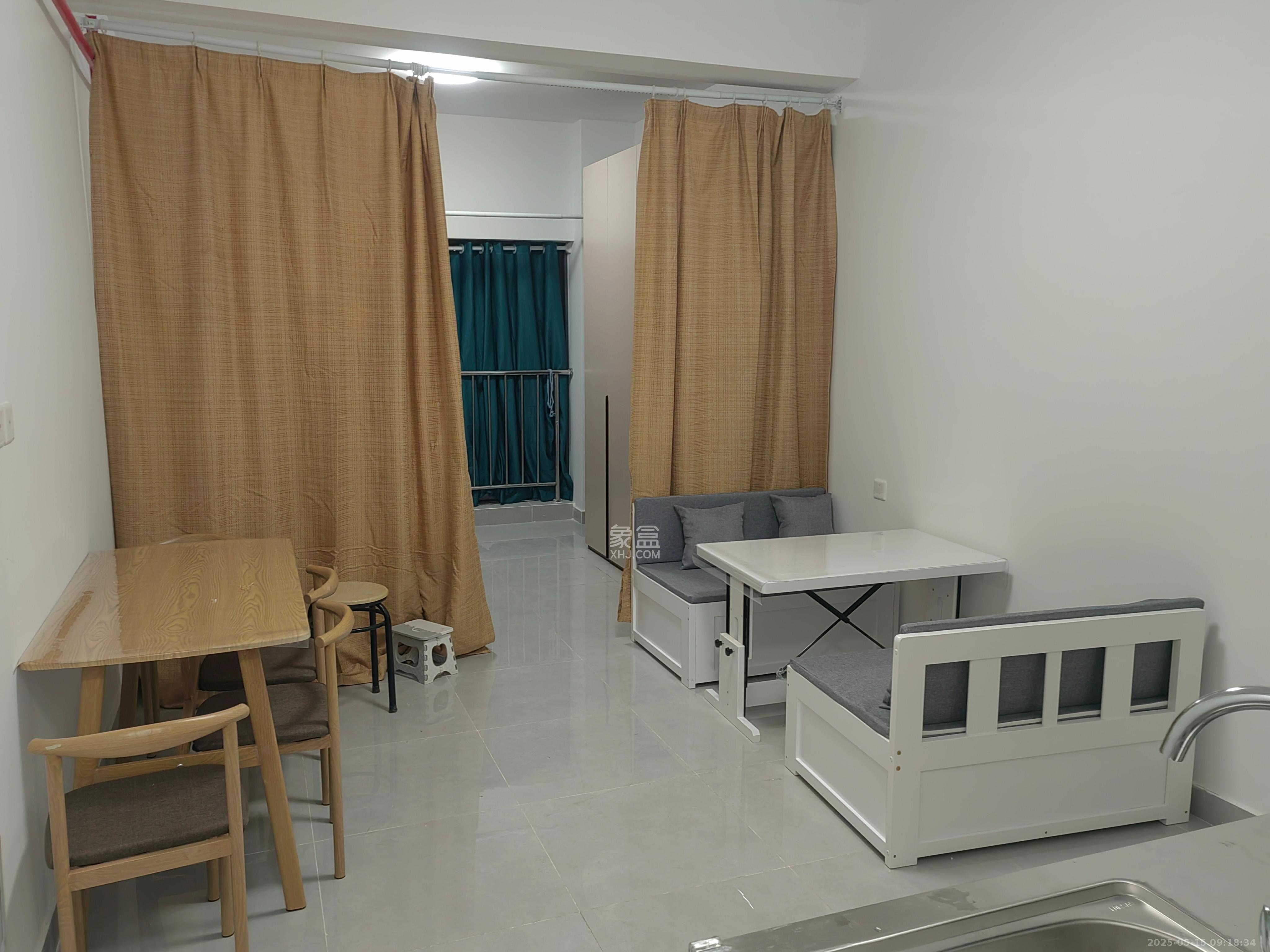 鑫远熙山 1室1厅1卫 1400.0元/月 鑫远熙山 1室1厅1卫 1400.0元/月室内图