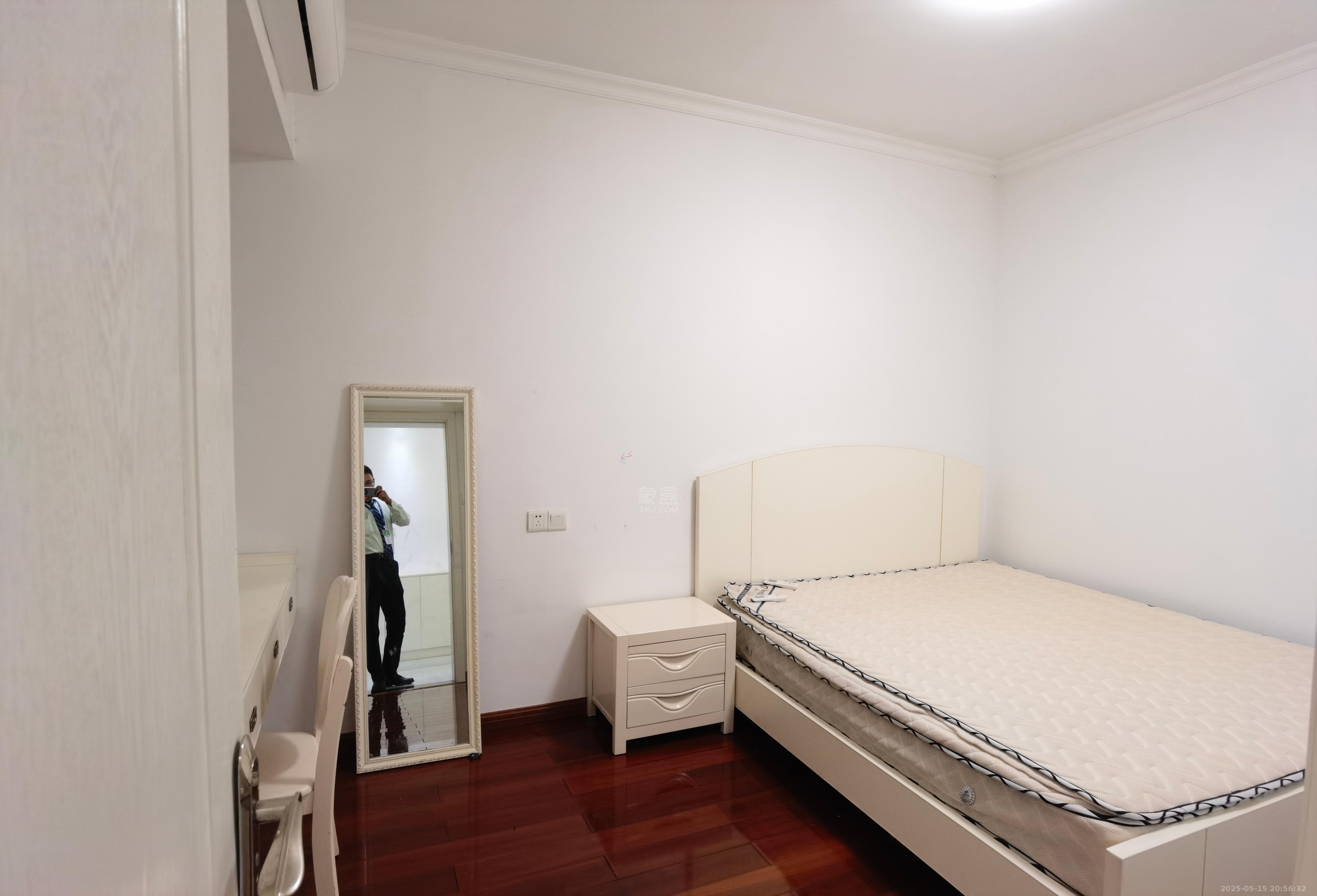 栗雨香堤 2室2厅1卫 1700.0元/月 栗雨香堤 2室2厅1卫 1700.0元/月室内图