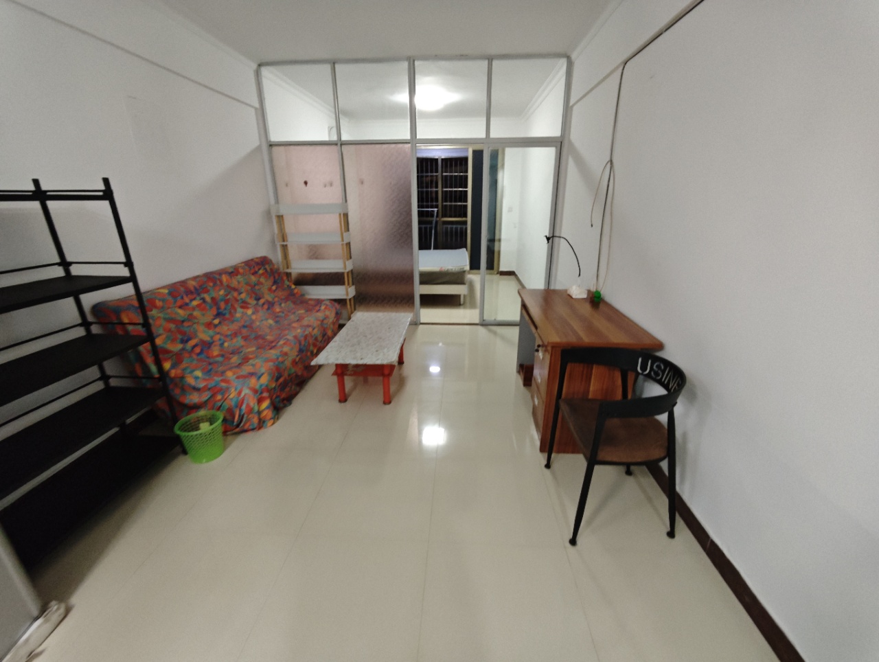 海发大厦 1室1厅1卫 1400.0元/月 海发大厦 1室1厅1卫 1400.0元/月室内图