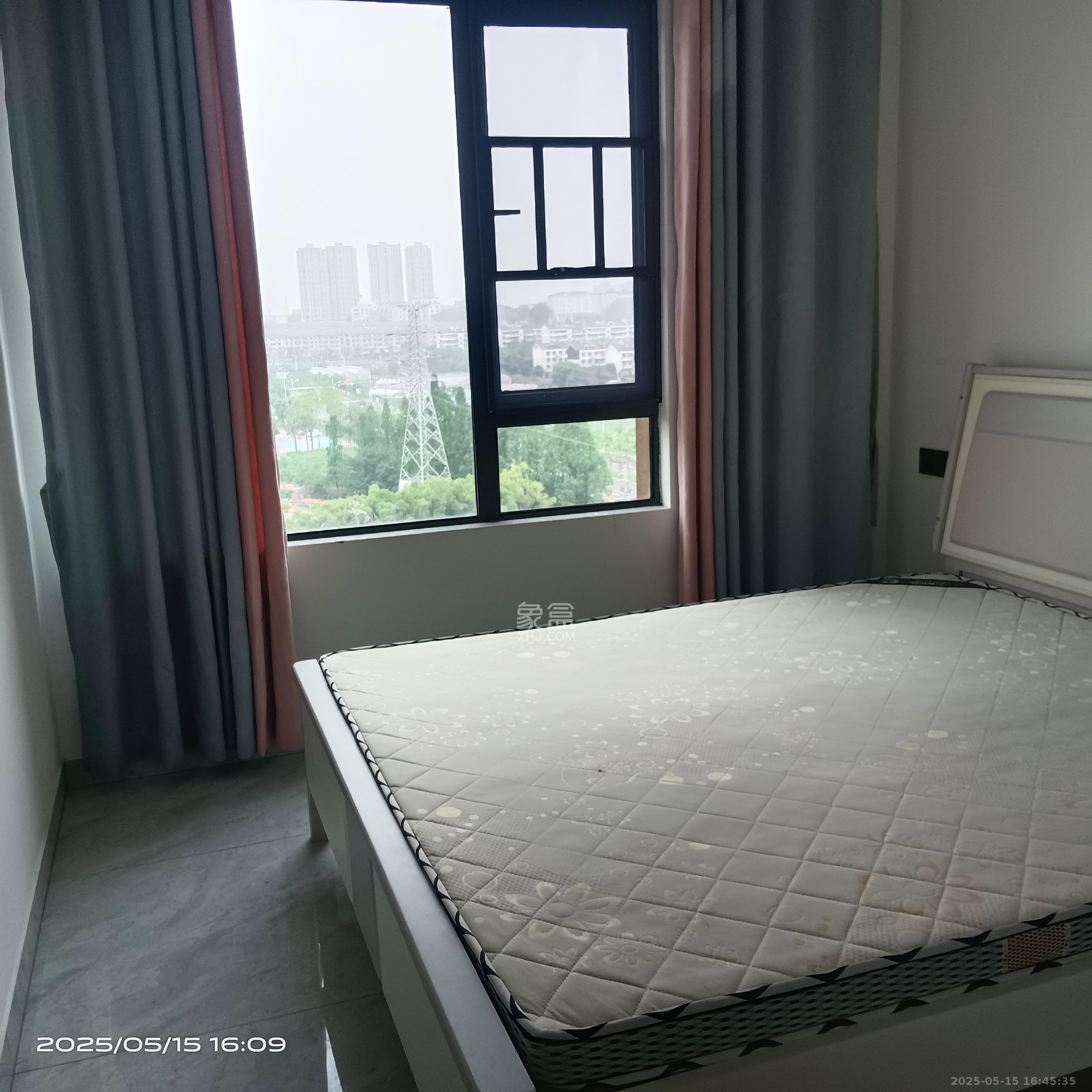 东合新苑  3室2厅2卫   2700.00元/月室内图