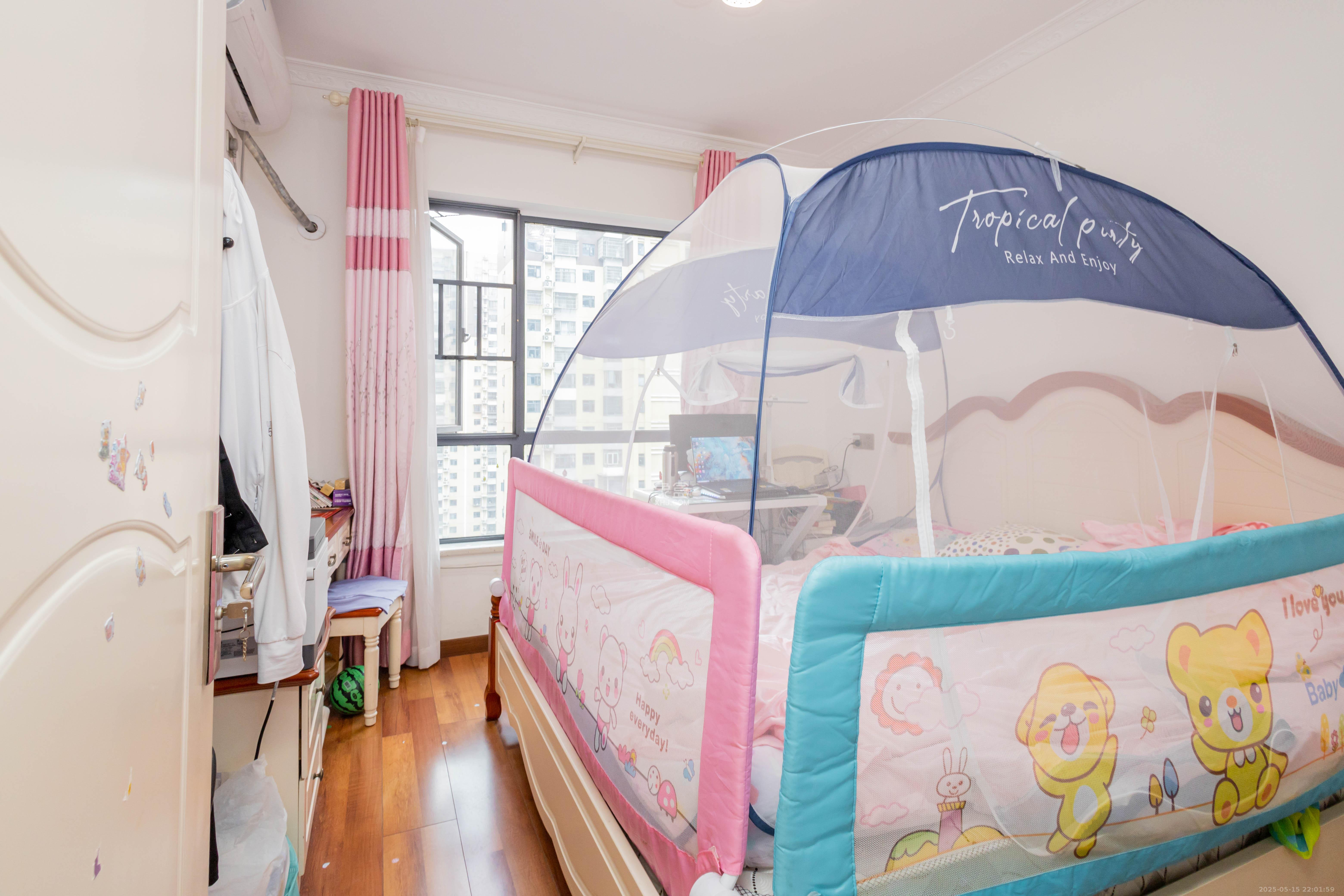 中国铁建国际城二期 3室2厅1卫 59.8万 中国铁建国际城二期 3室2厅1卫 59.8万卧室