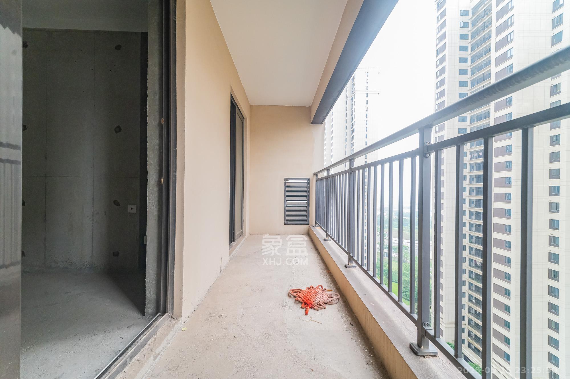 旭辉美的东樾城  4室2厅2卫    116.8万 旭辉美的东樾城  4室2厅2卫    116.8万其他