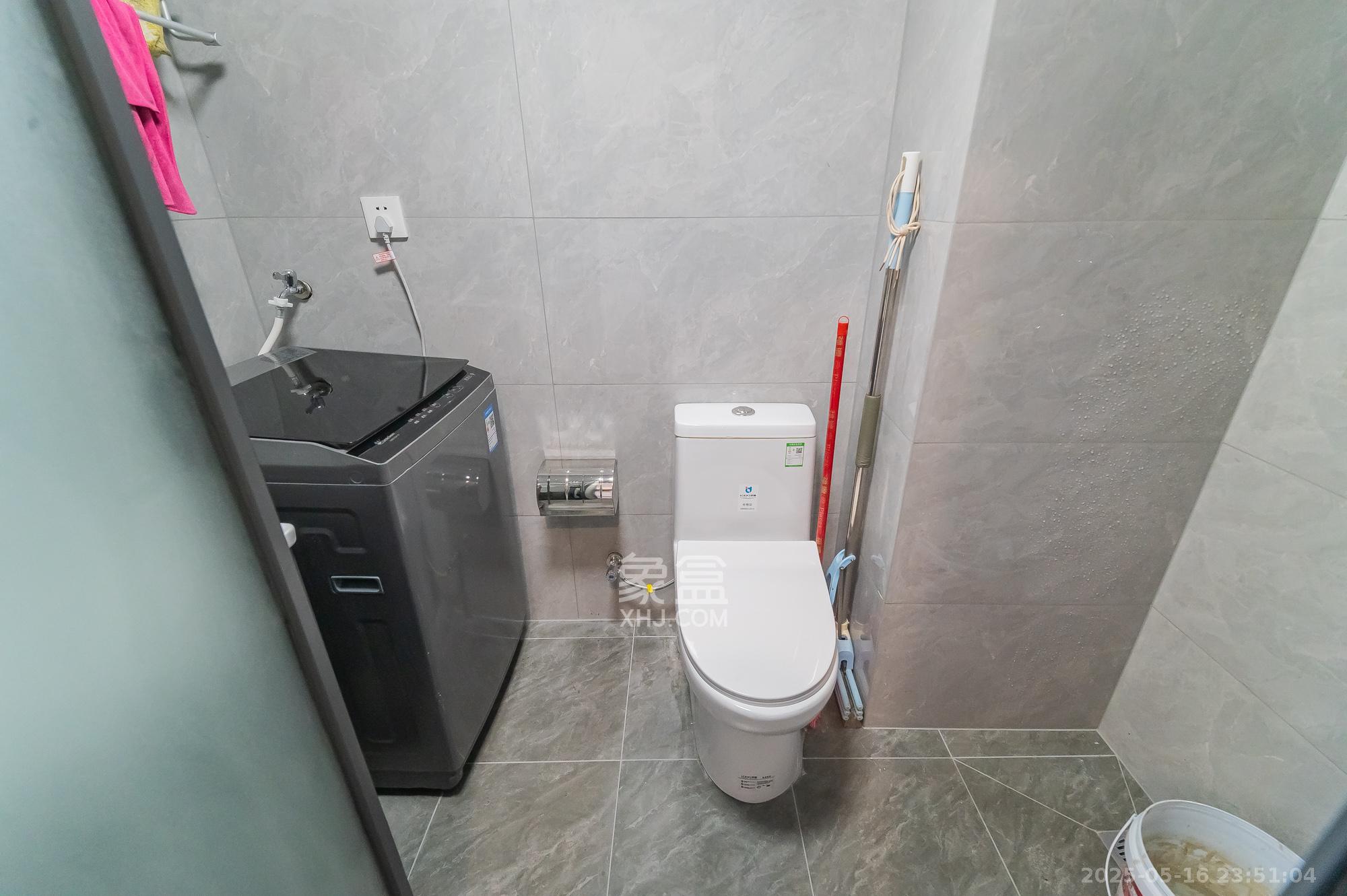 新城悦隽公园  1室1厅1卫    18.8万 新城悦隽公园  1室1厅1卫    18.8万卫生间